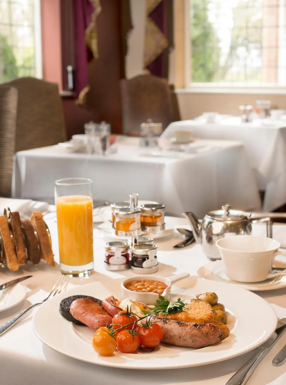 Breakfast in Hatherley Manor Hotel & Spa