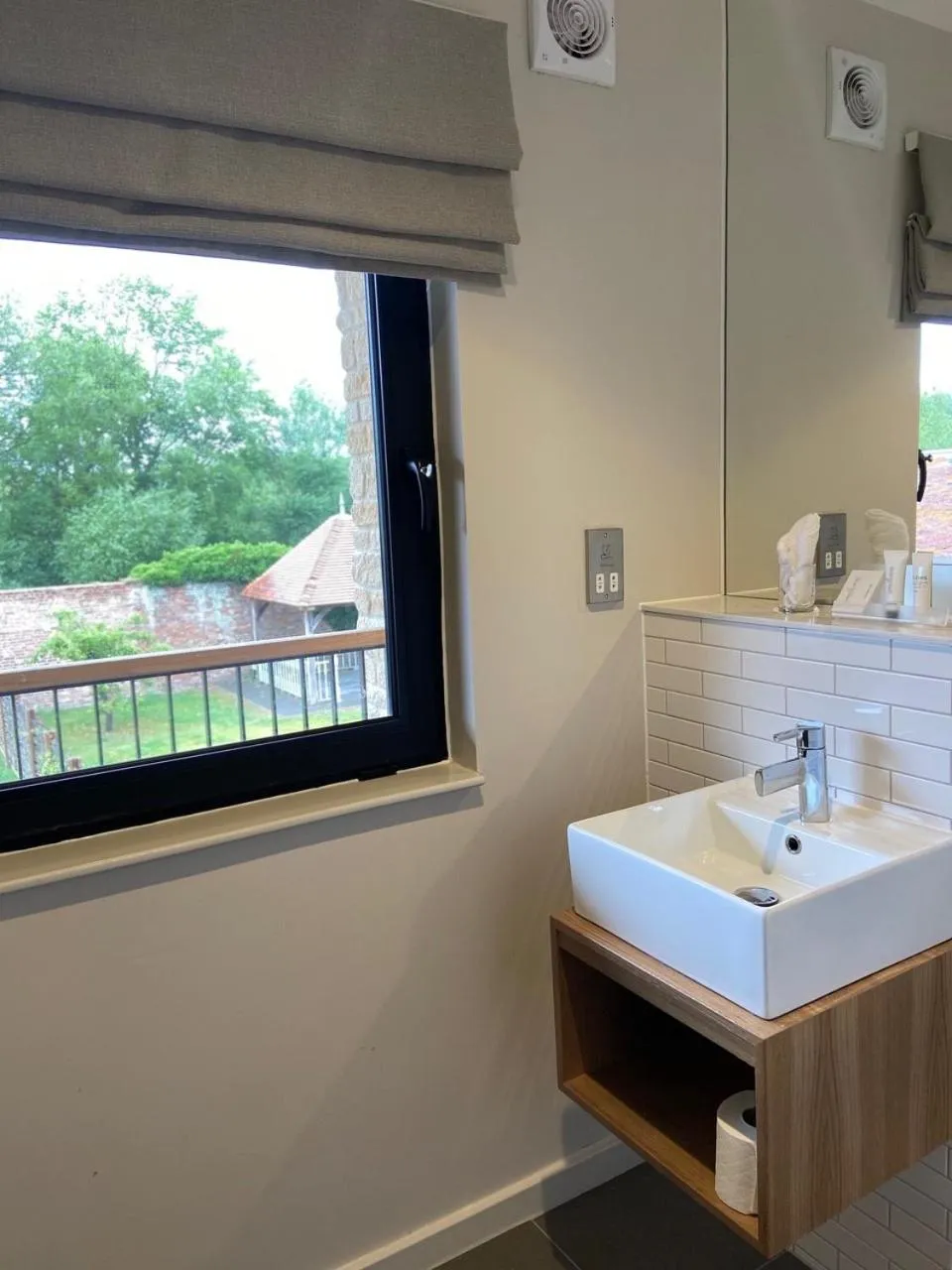 Bathroom in Hatherley Manor Hotel & Spa