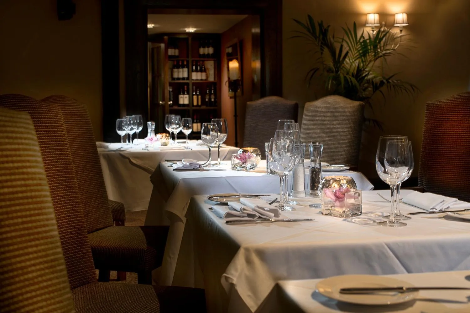 Restaurant/places to eat in Hatherley Manor Hotel & Spa