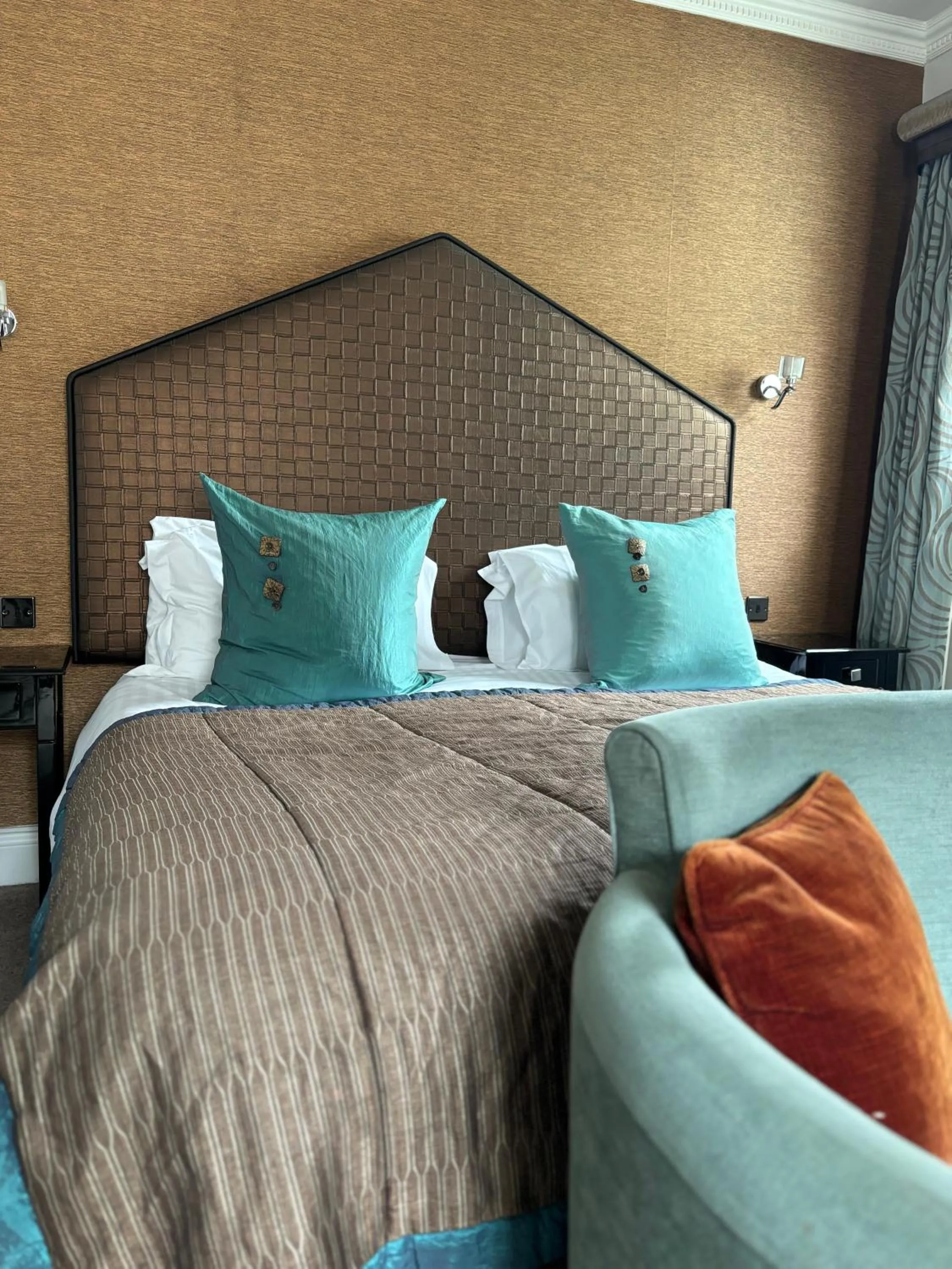 Bed in Hatherley Manor Hotel & Spa