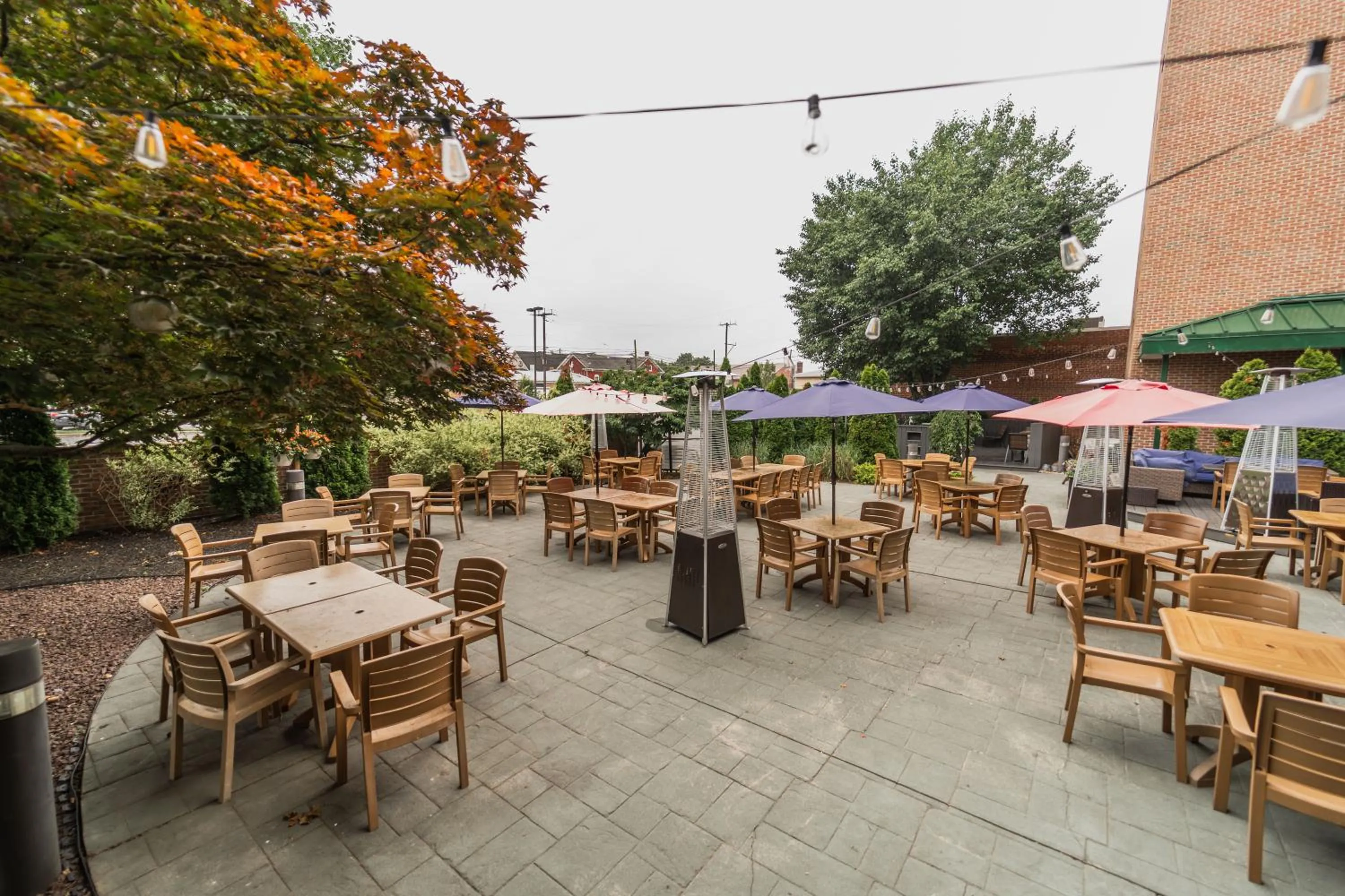 University Hotel & Suites Shippensburg, Trademark by Wyndham