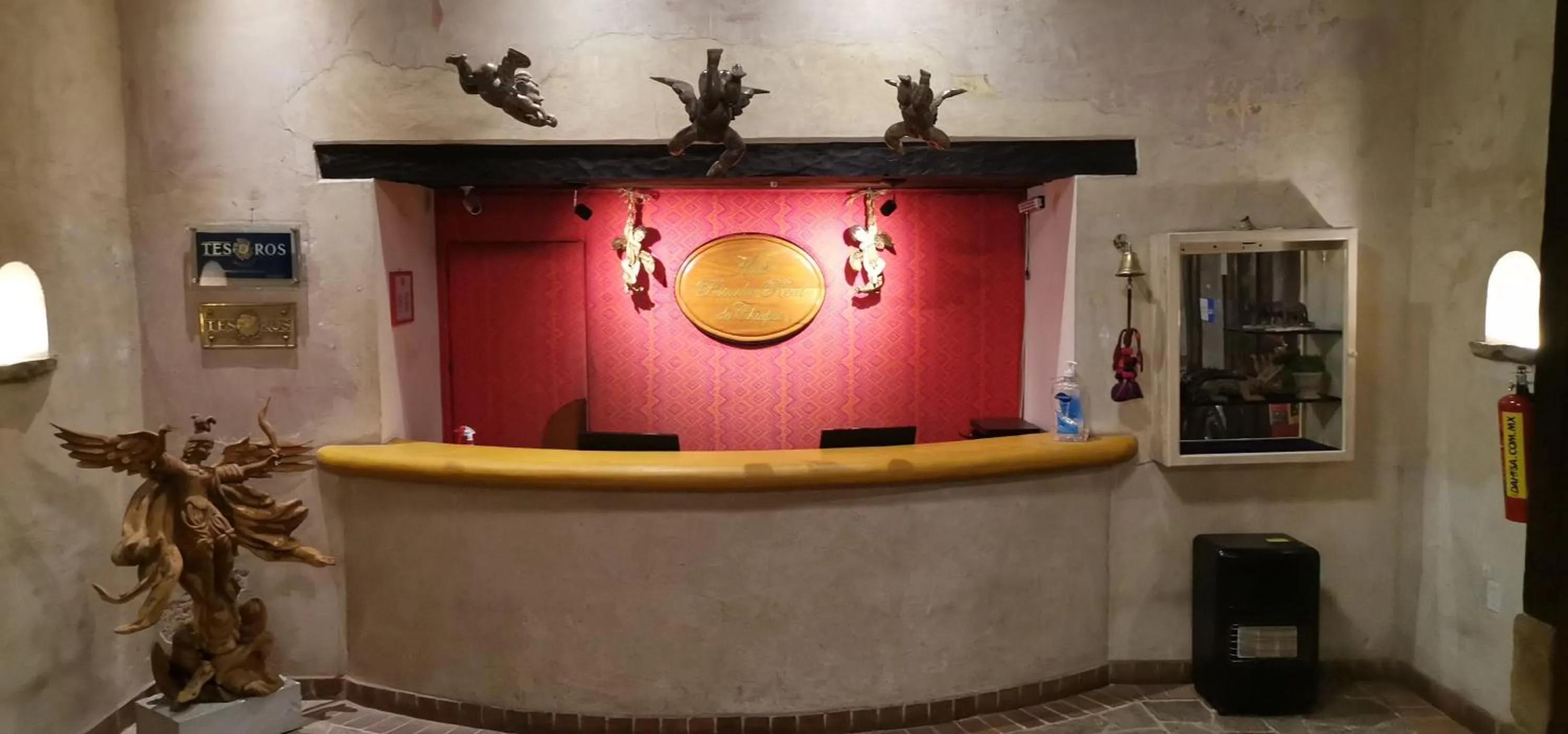 Lobby or reception in Posada Real de Chiapas