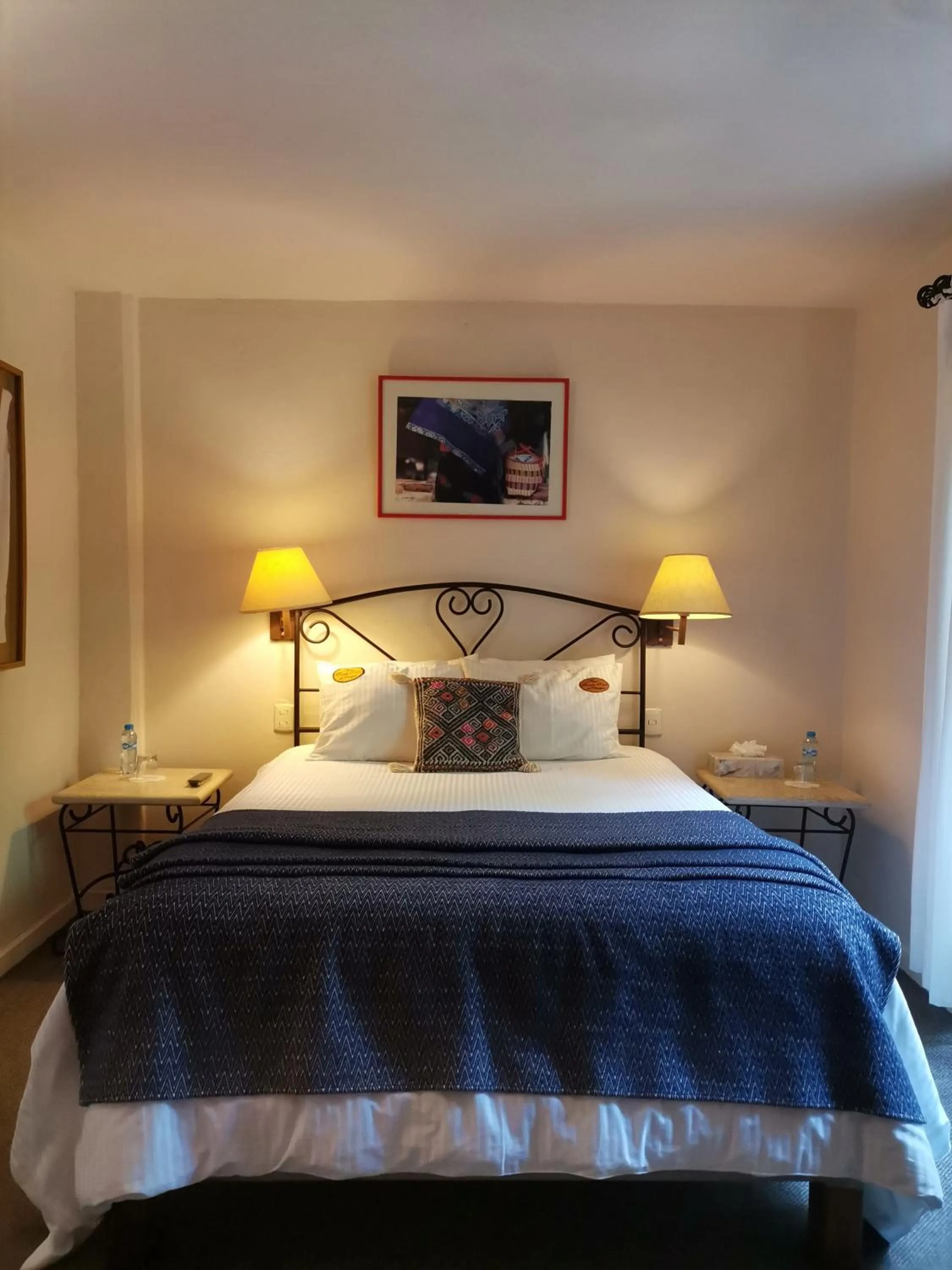 Photo of the whole room, Bed in Posada Real de Chiapas