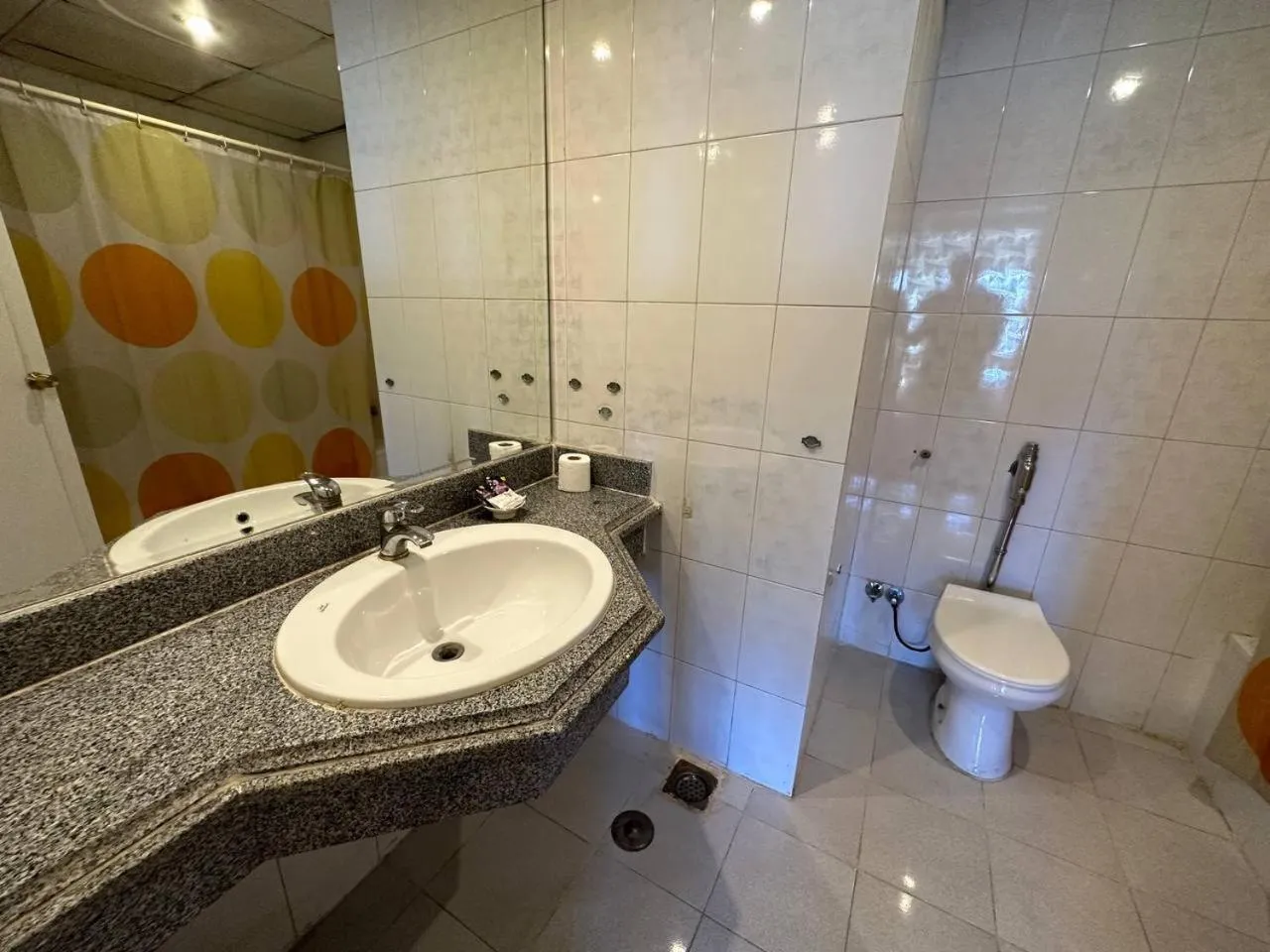 Bathroom in Queens Valley Hotel