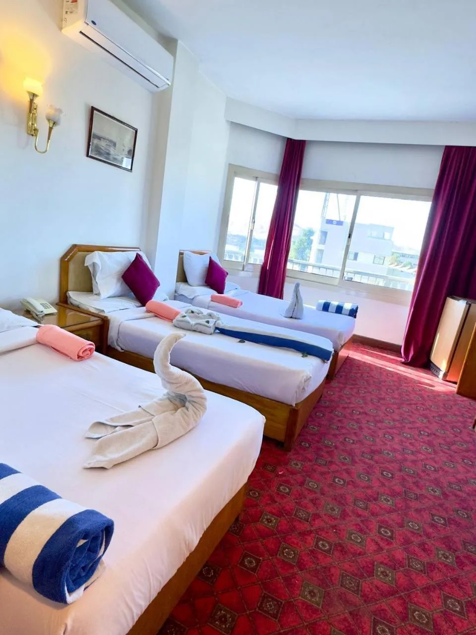 Bed in Queens Valley Hotel