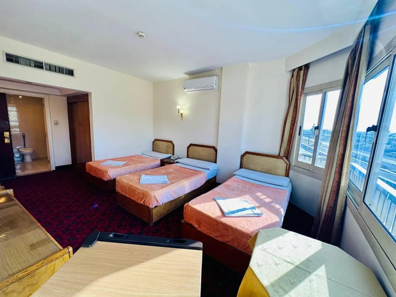 Bed in Queens Valley Hotel