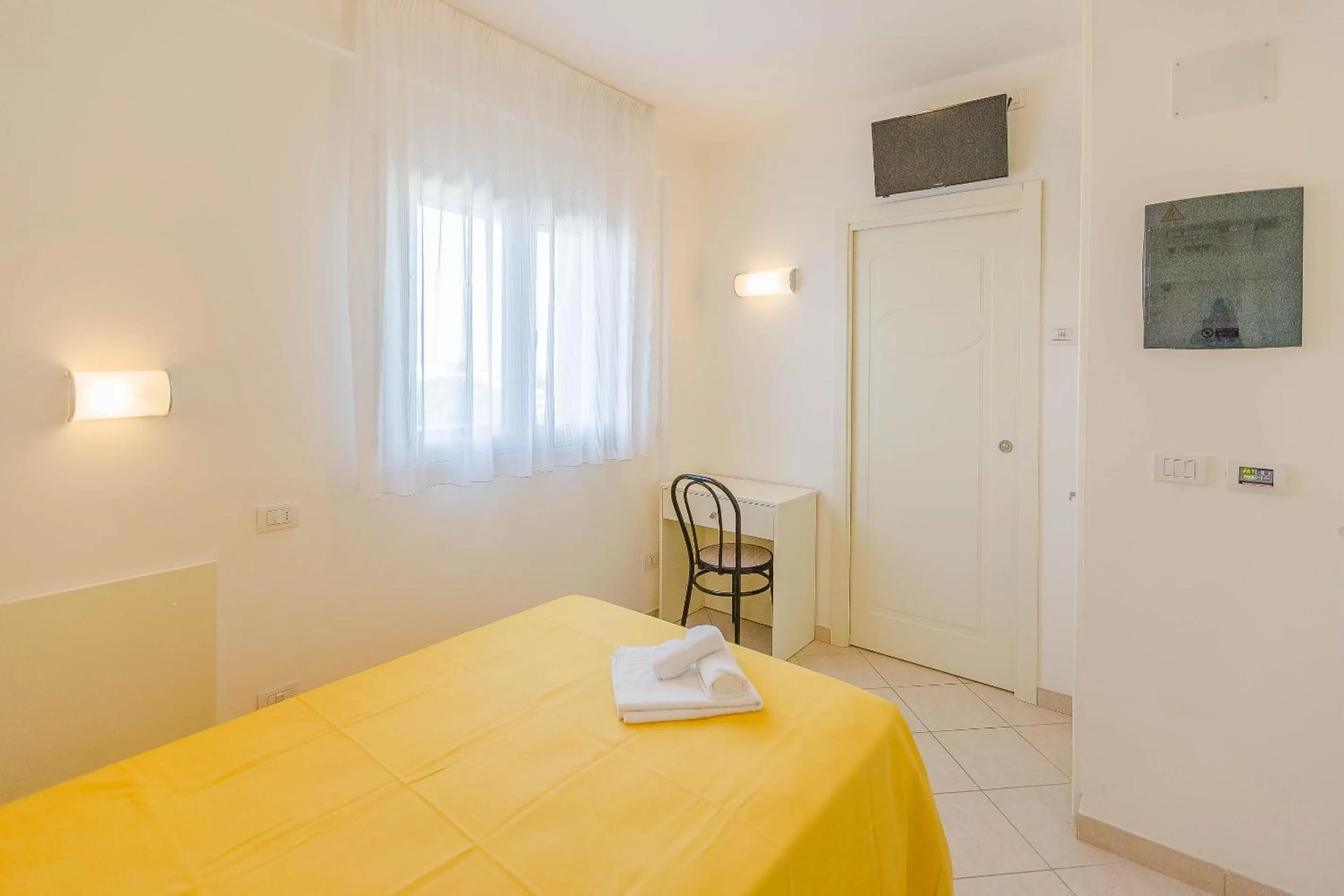 Bed in Hotel Confort