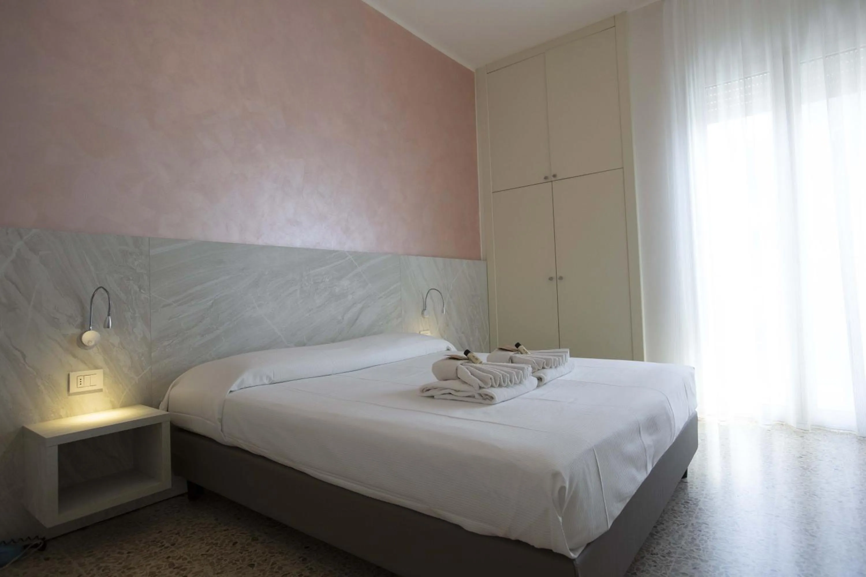 Bed in Hotel Confort