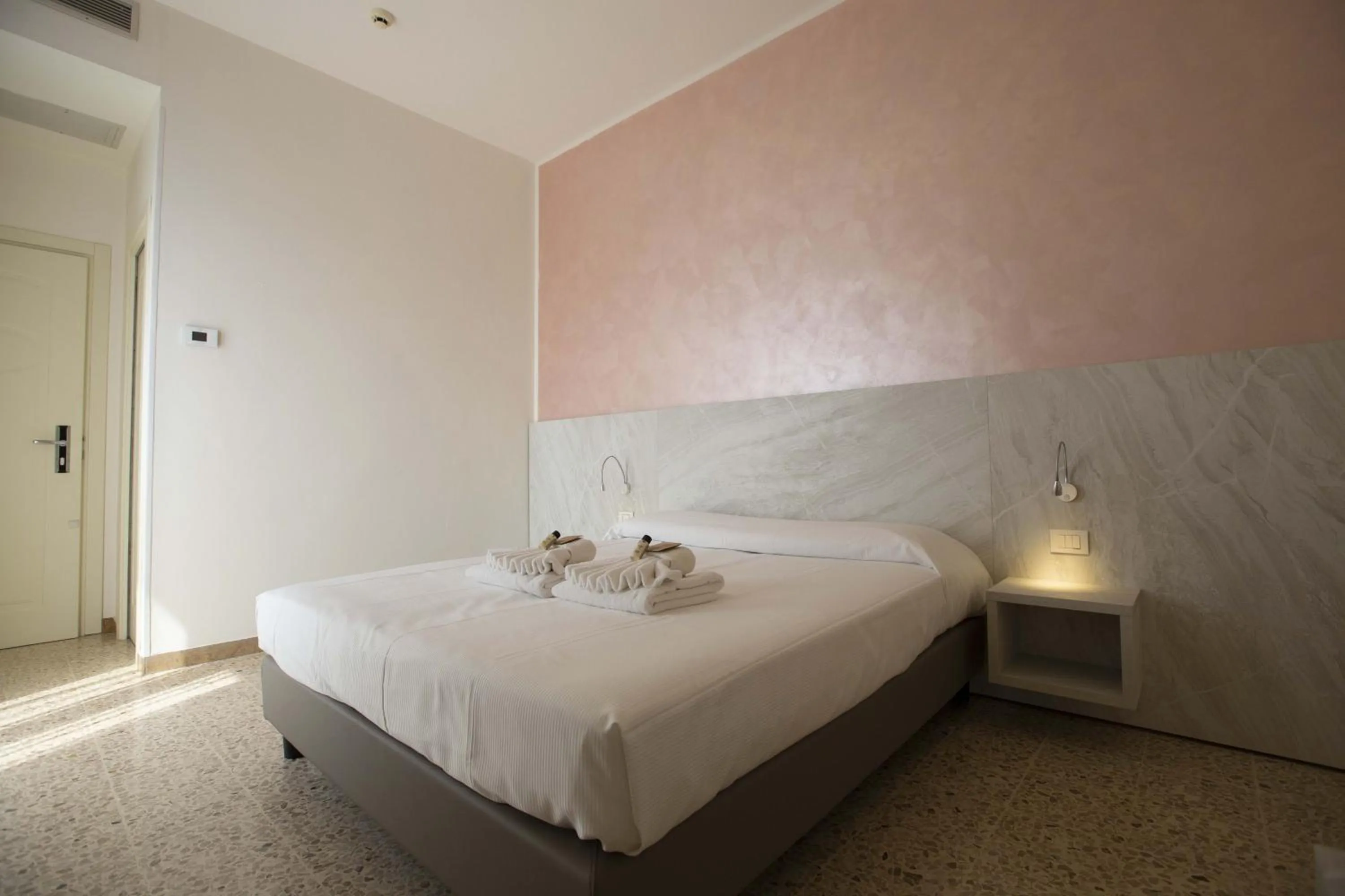 Bed in Hotel Confort