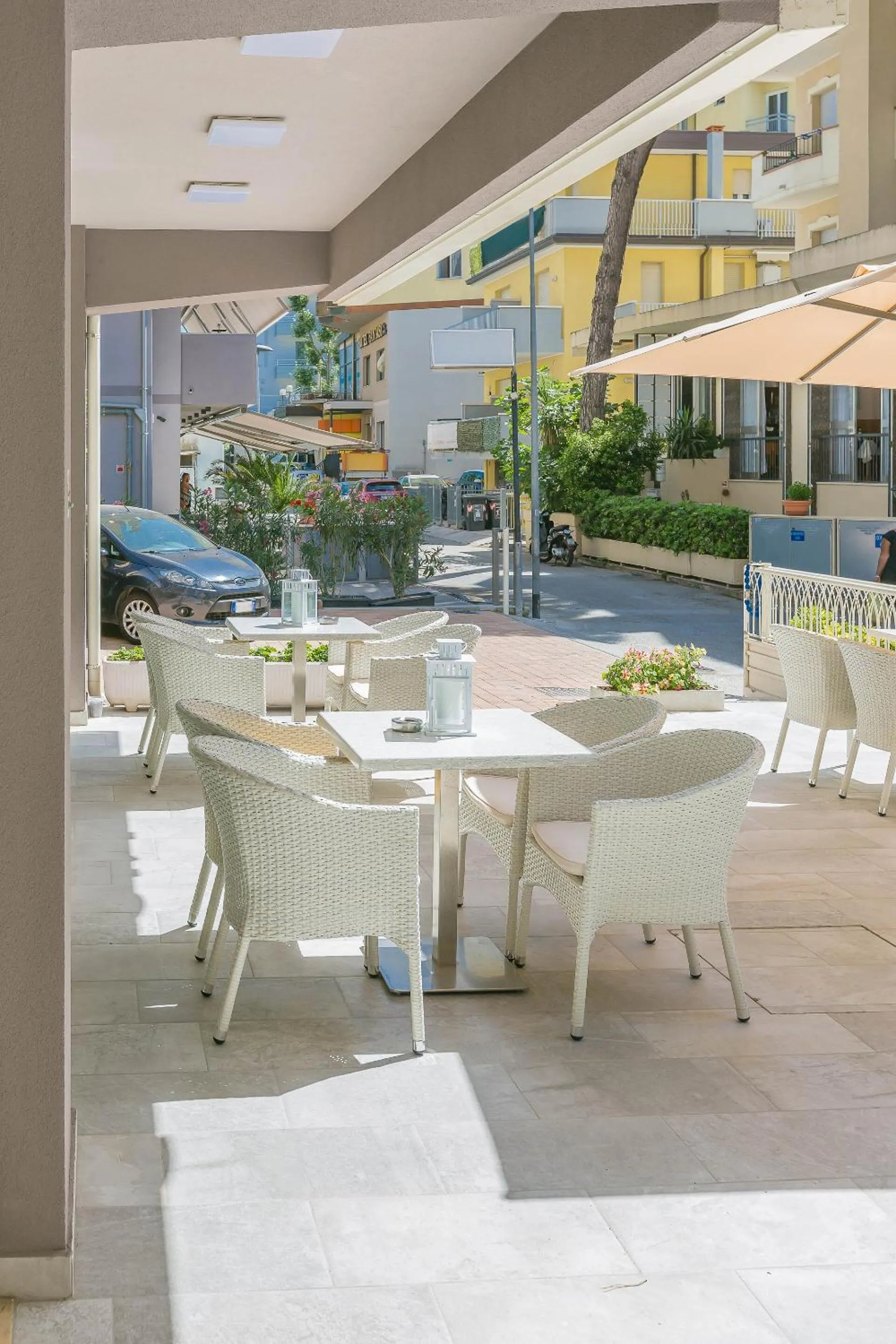 Patio in Hotel Confort