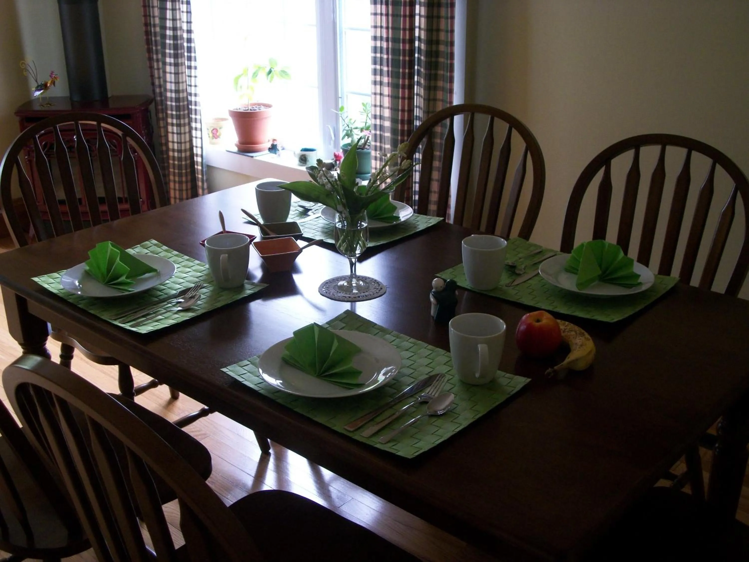 Dining area in B&B Art of Germany