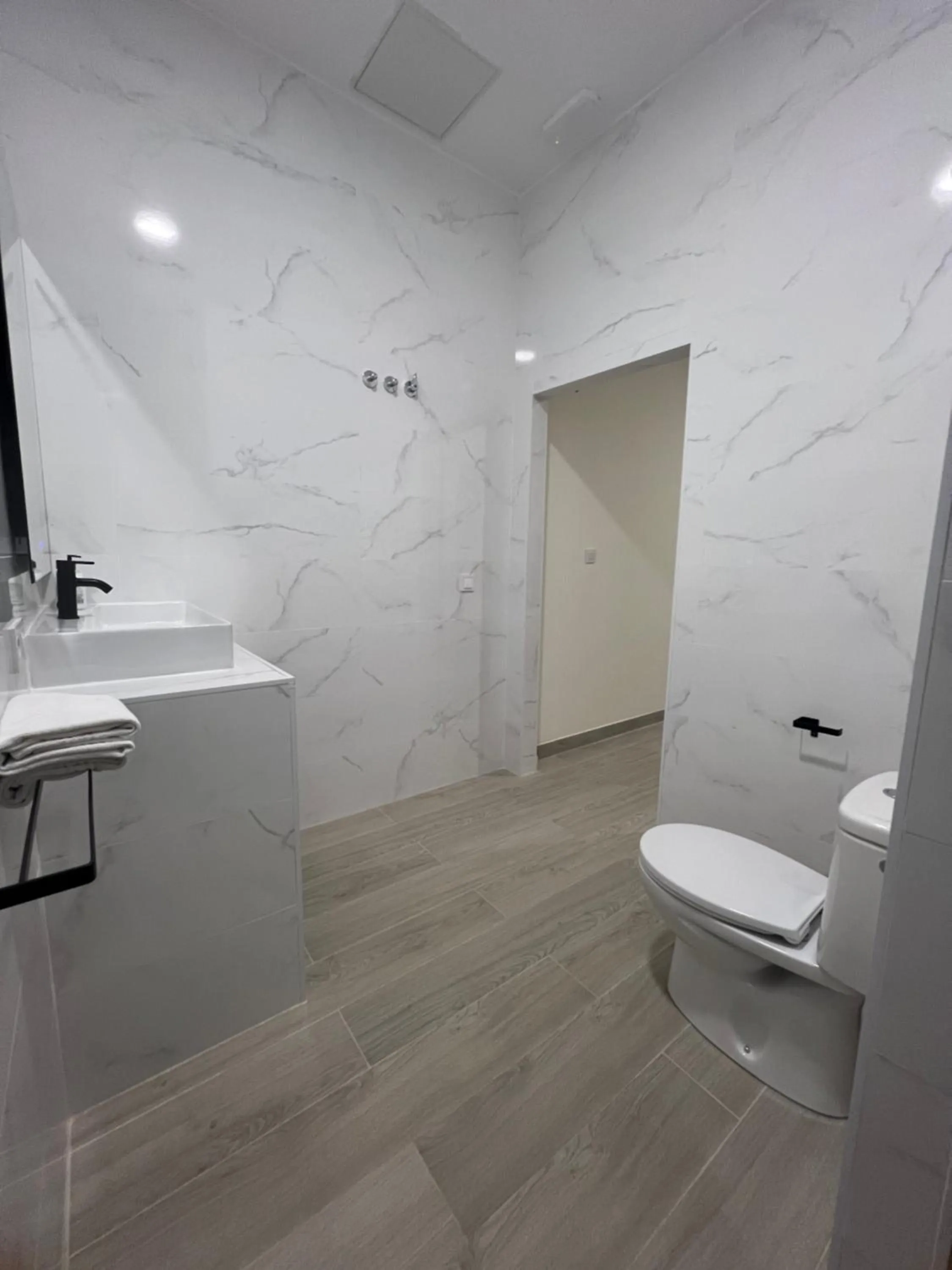 Bathroom in APARTAMENTO PLAYA Valencia