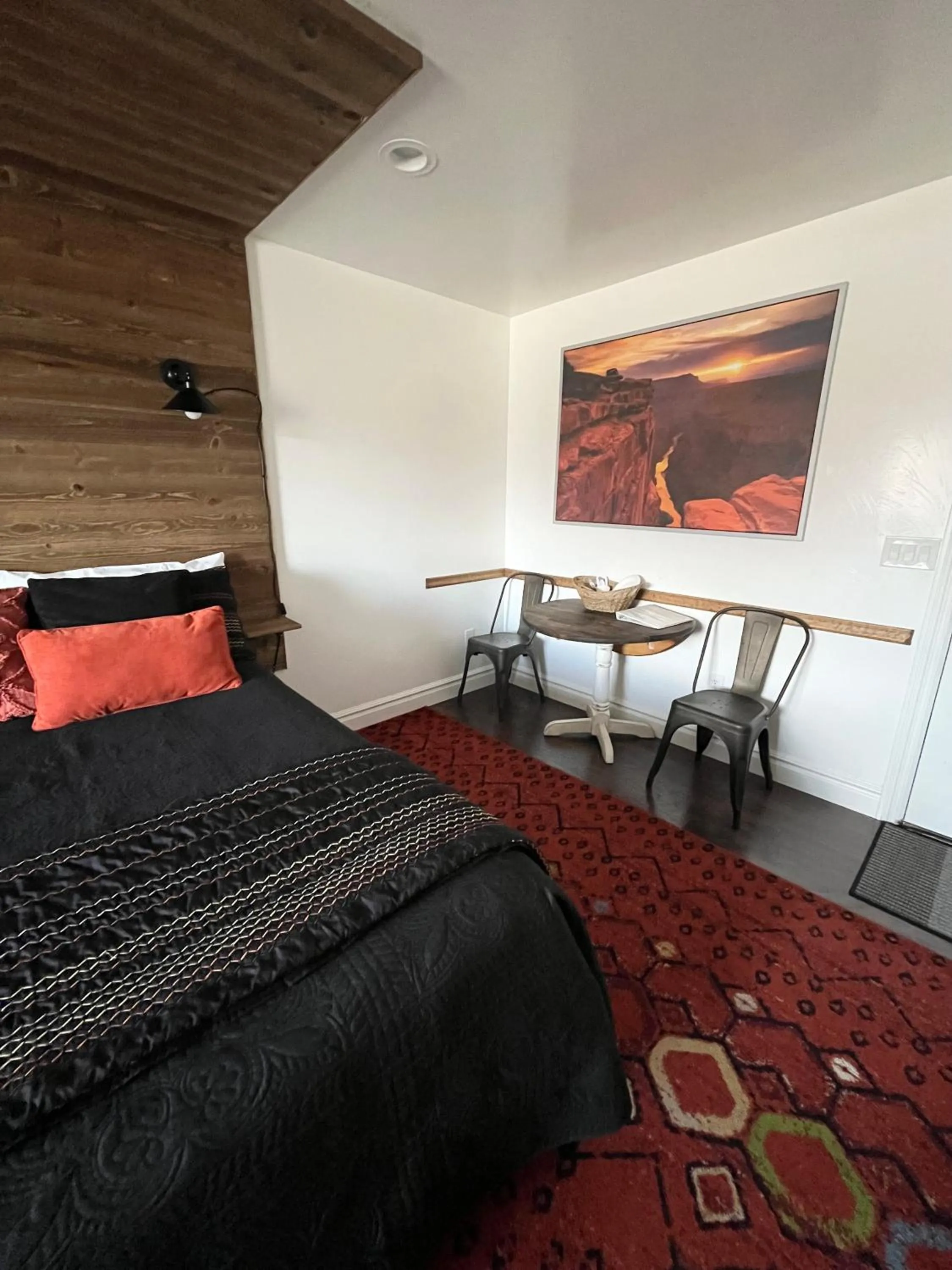 Bedroom, Bed in The Panguitch House