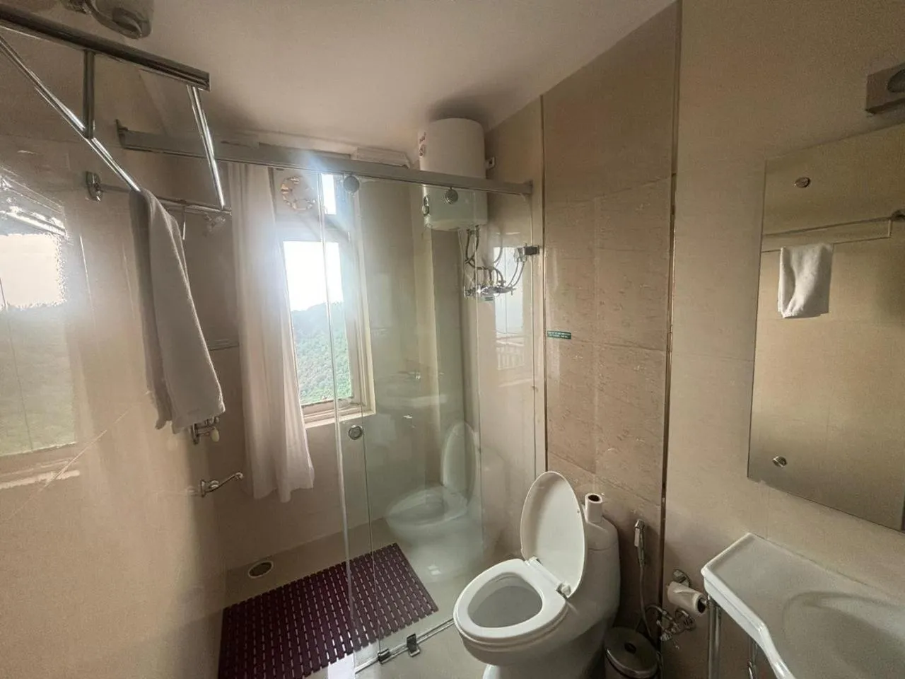 Shower in New Serkong House