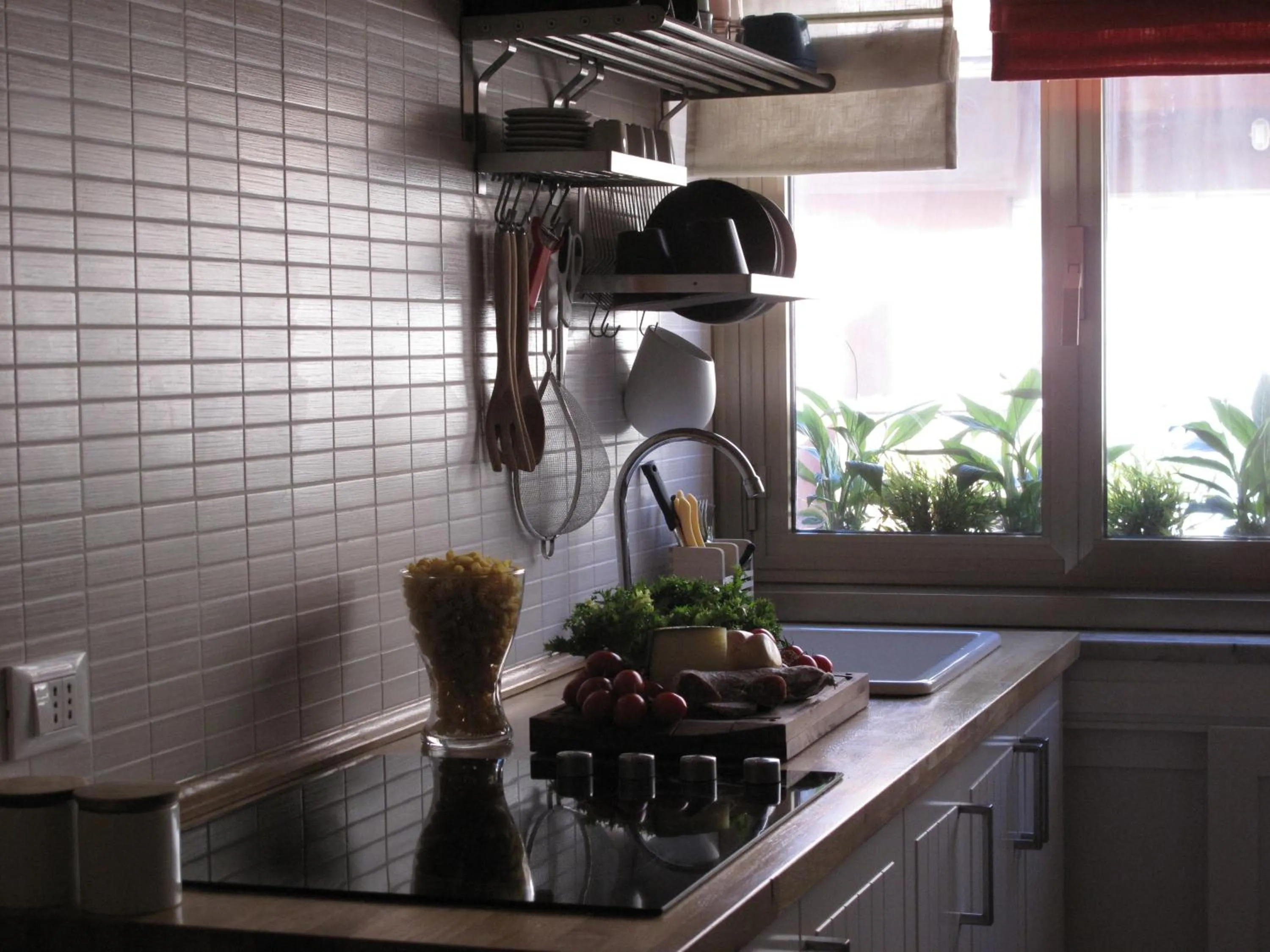 Kitchen or kitchenette in Arches Inn