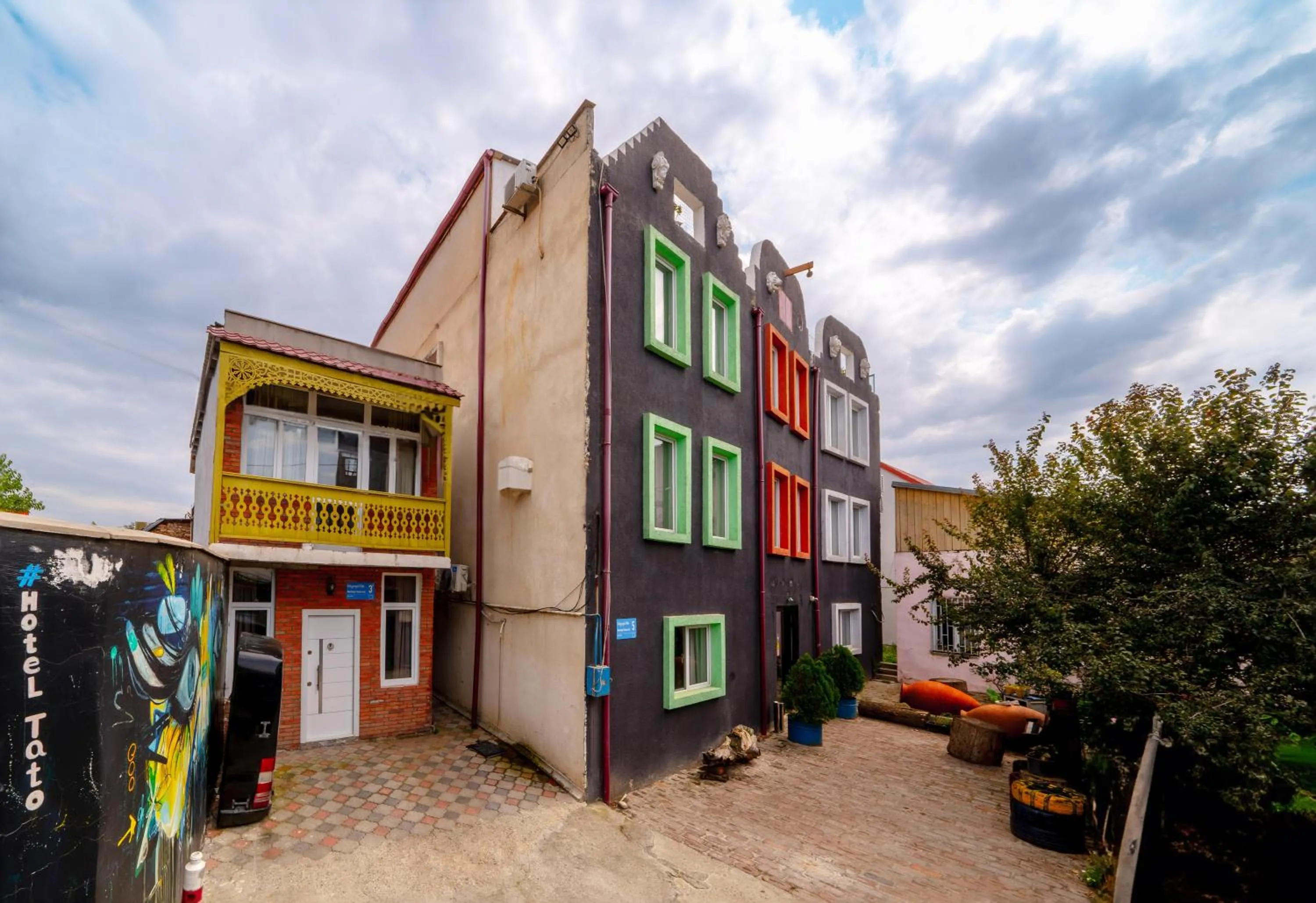 Property building in Hotel Tato & CoWorking space