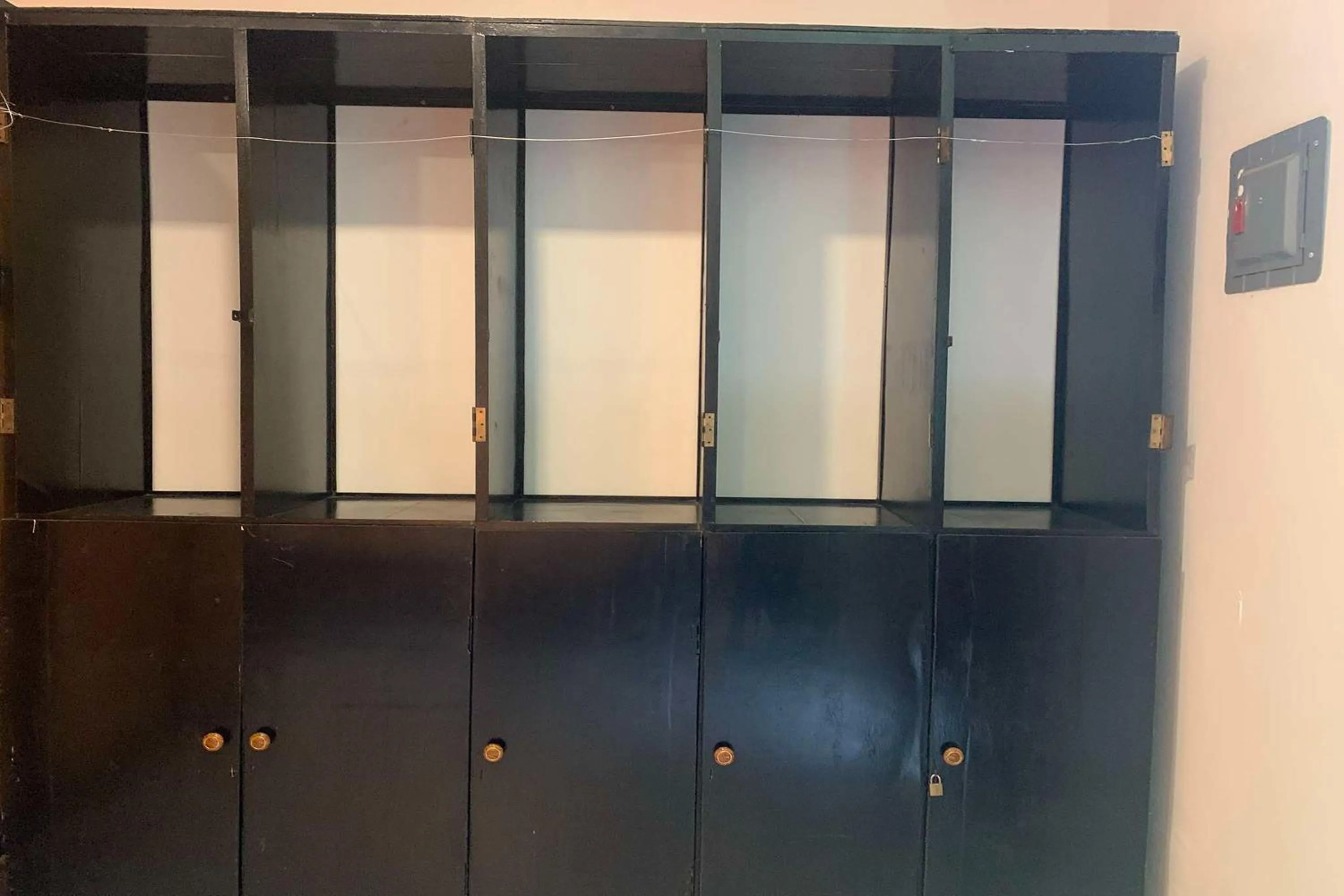 locker in Green Dale's Travellers Inn Puerto Princesa