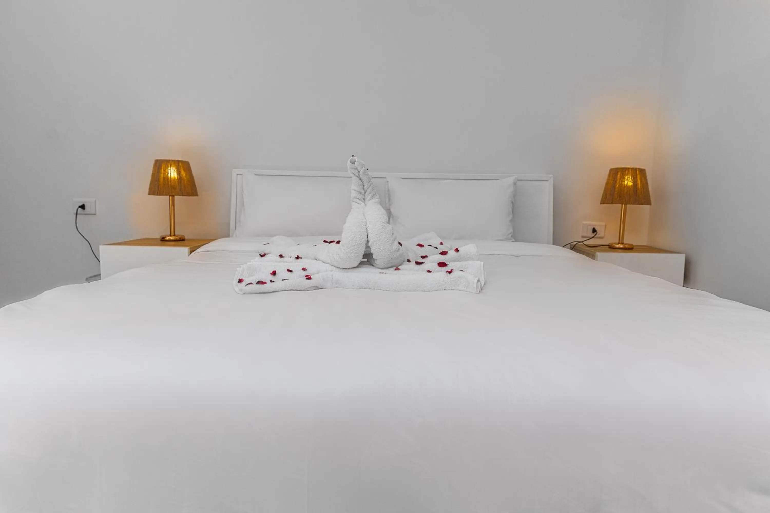 Bed in Pyramids Land Hotel