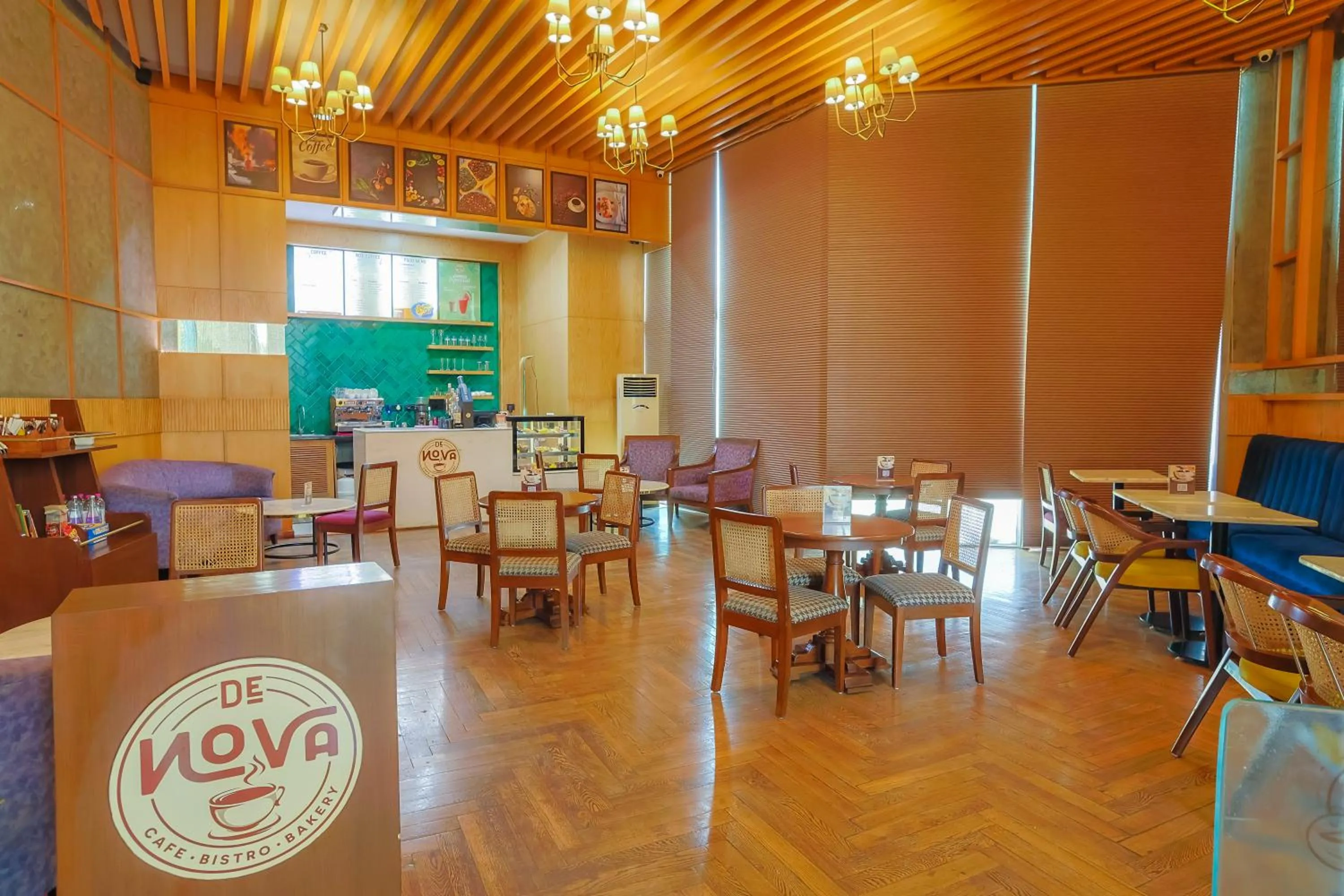 Coffee/tea facilities in Hotel Livbox at Supernova