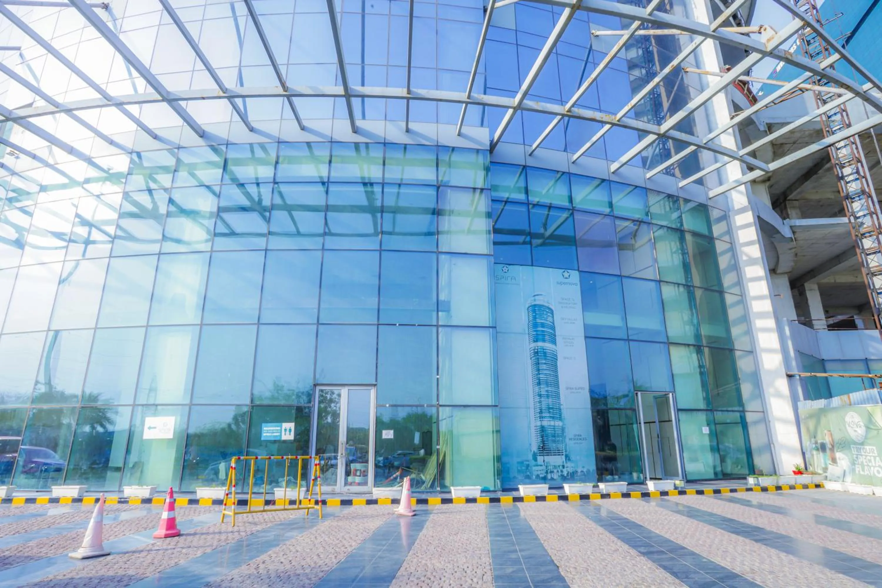 Property building in Hotel Livbox at Supernova