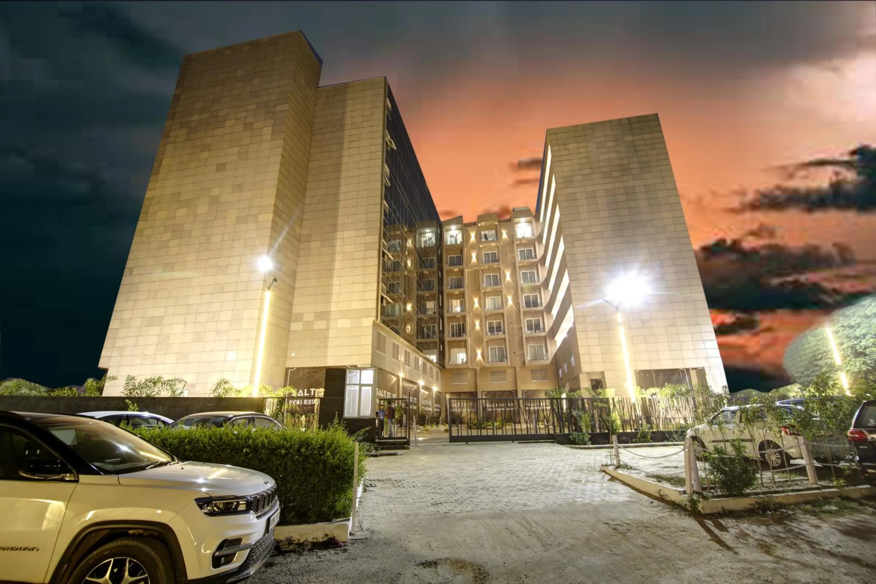 Property building in Saltstayz Premier - Golf Course Extension Road