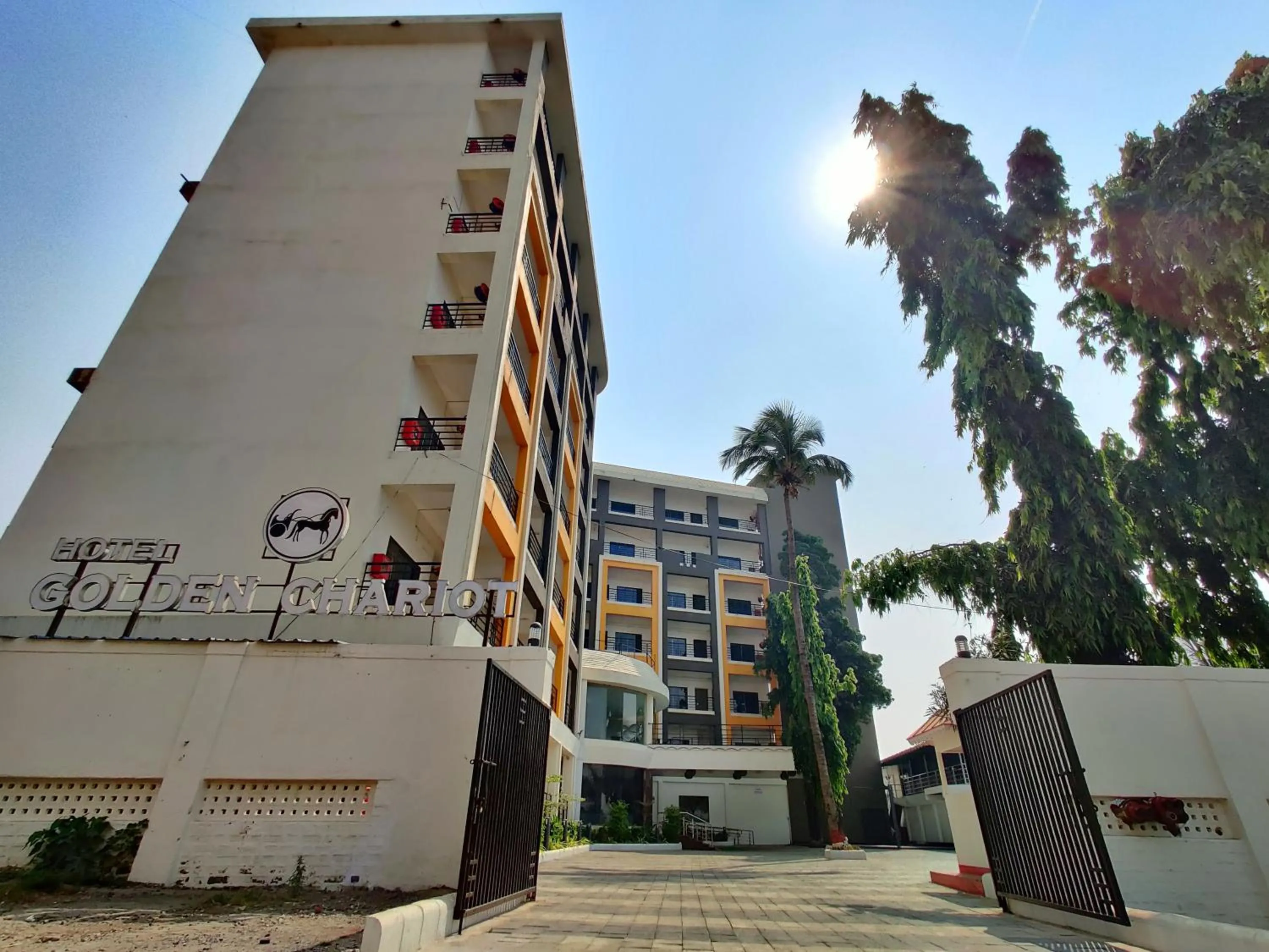 Property building in Golden Chariot Hotel Daman