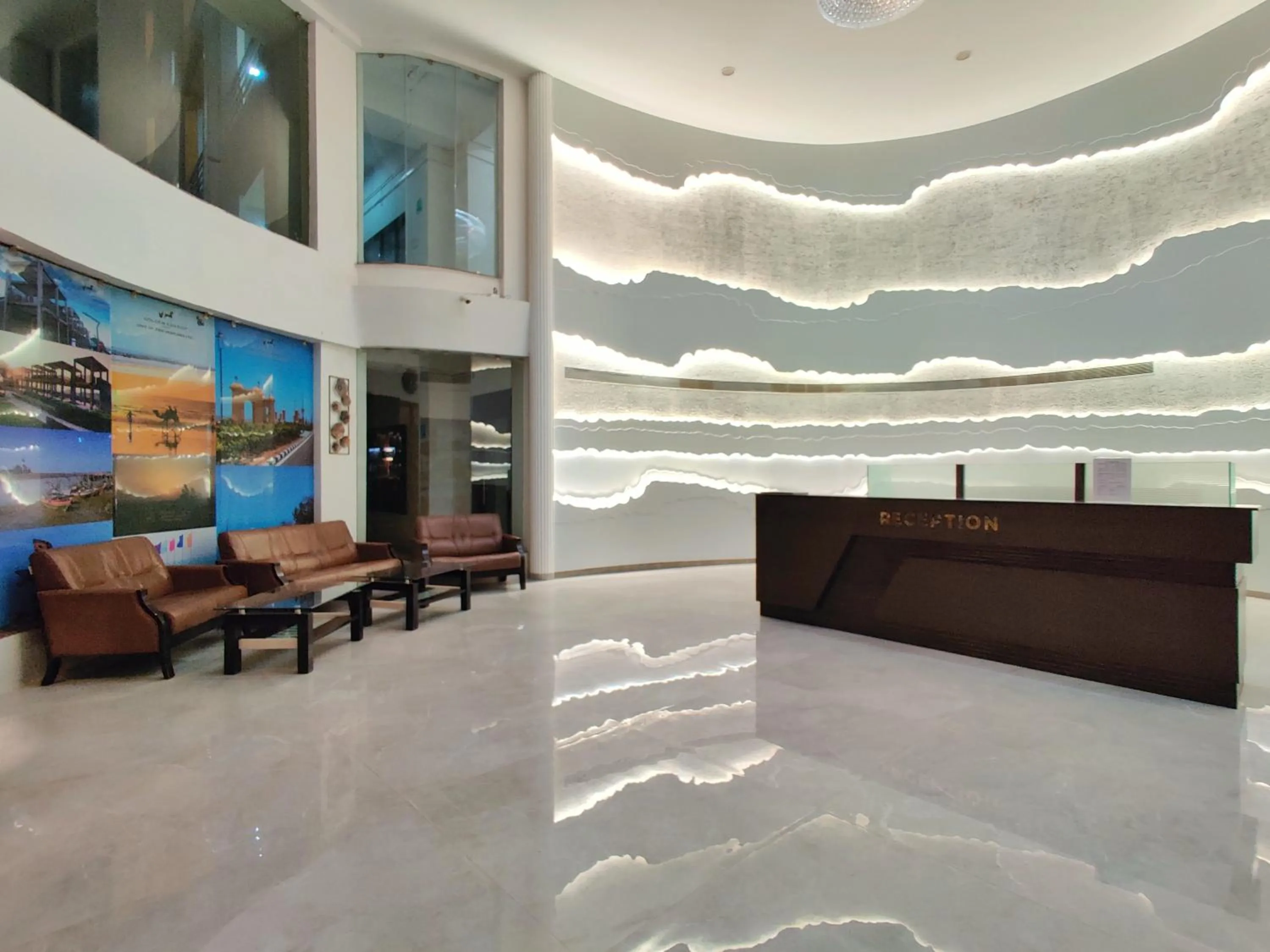 Lobby or reception in Golden Chariot Hotel Daman