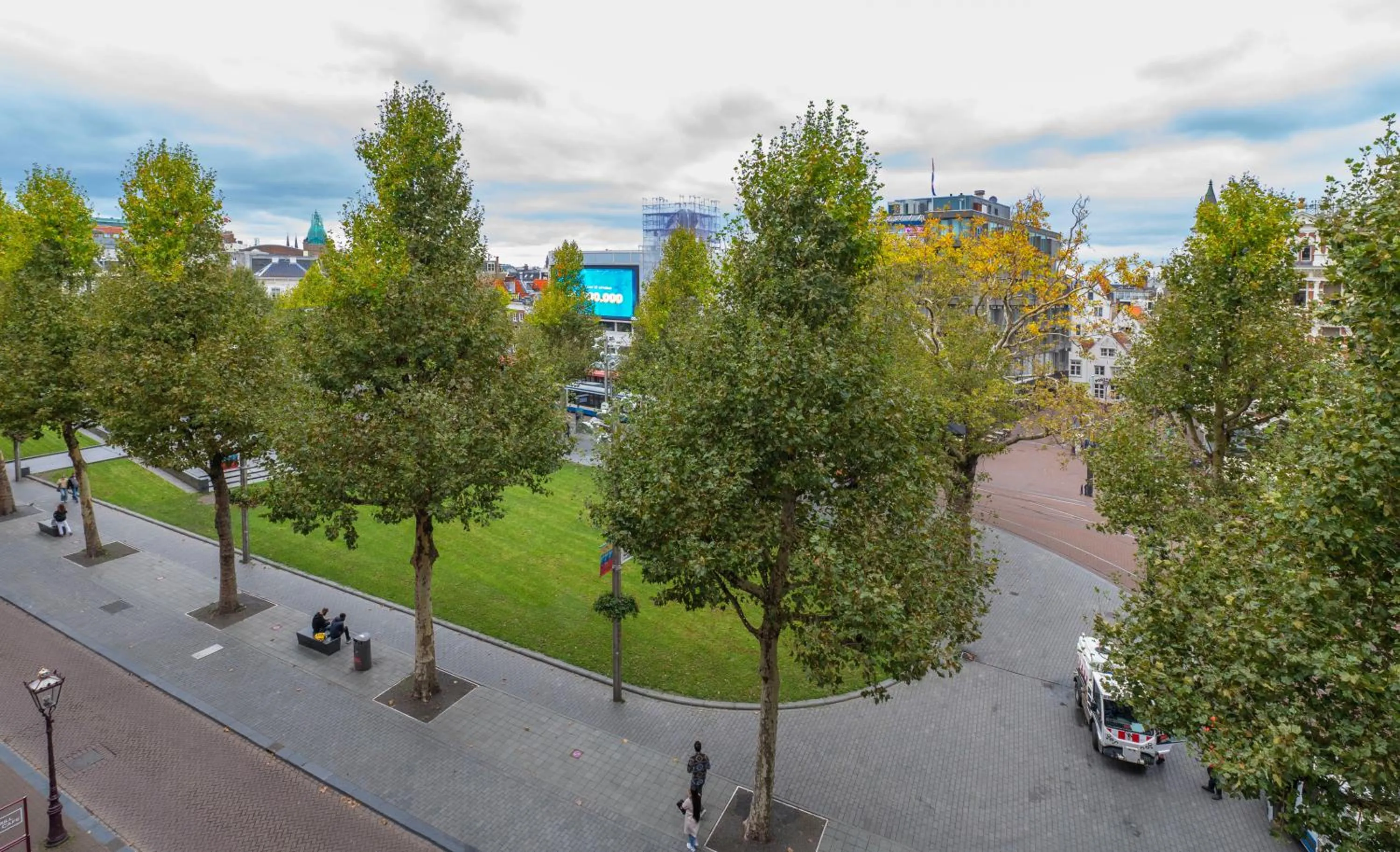 Neighbourhood in City Hotel Rembrandt Square - Just renovated