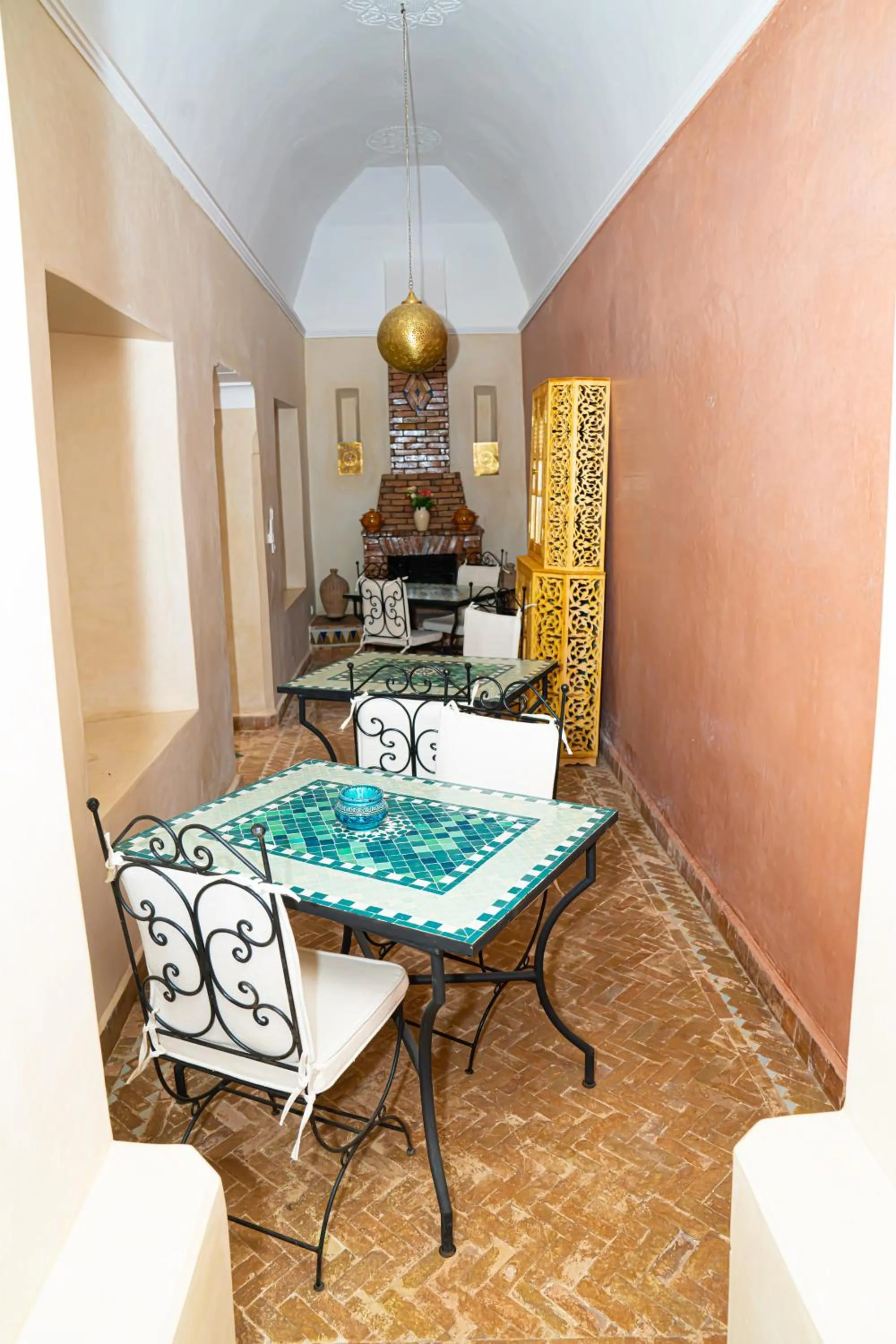 Restaurant/places to eat in Riad Dar Zaouia