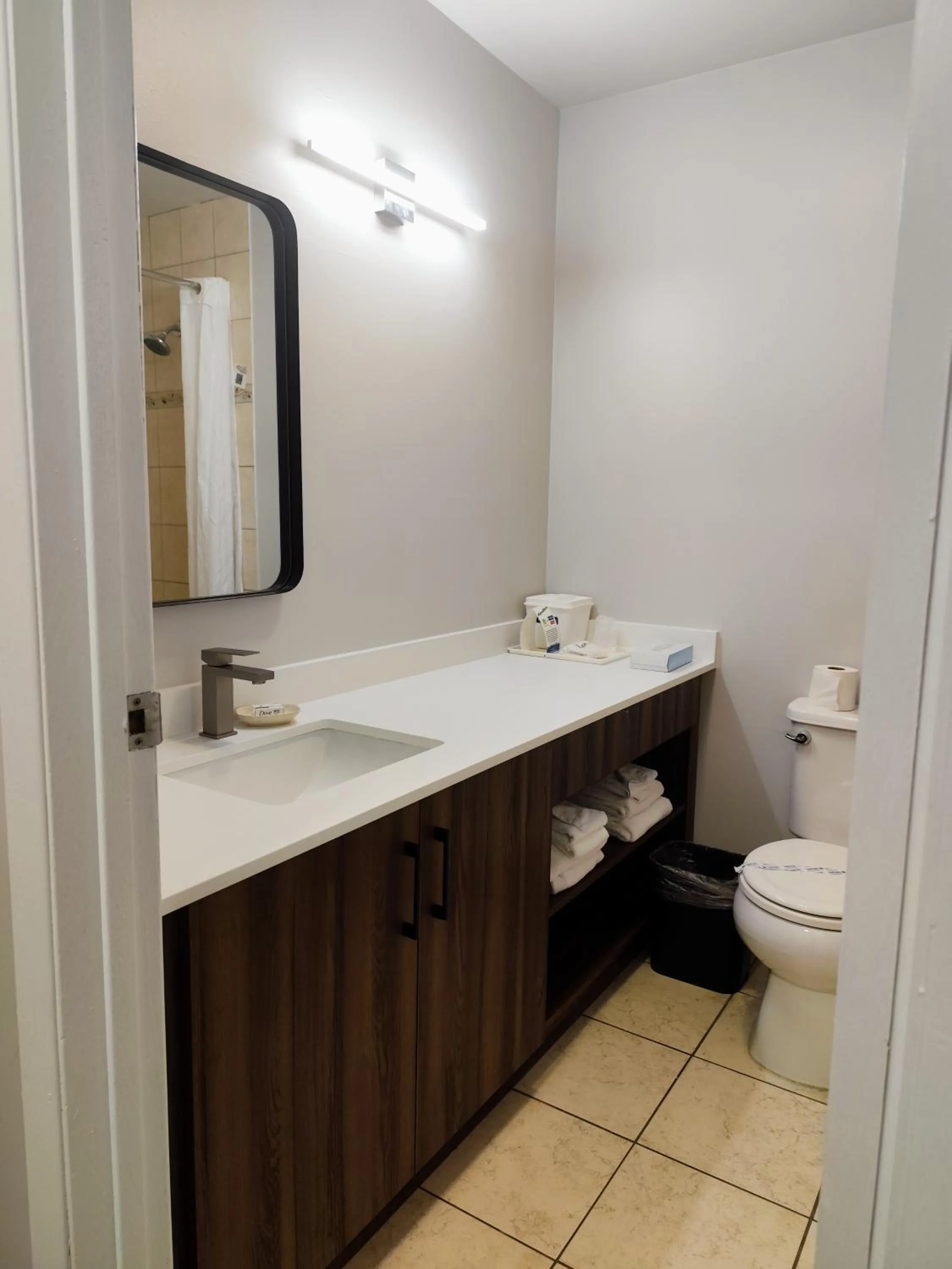 Travelodge by Wyndham Dawson Creek