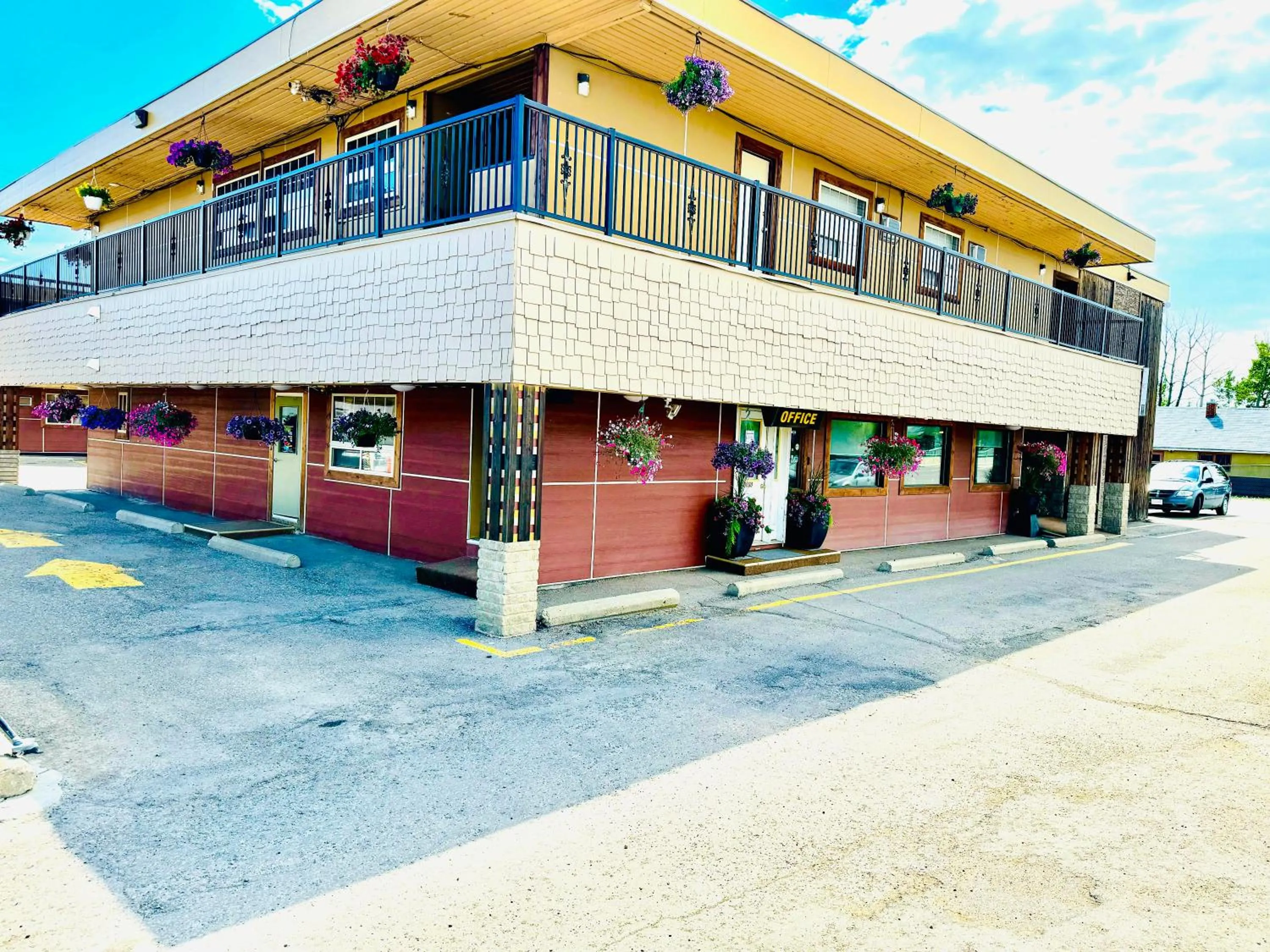 Lobby or reception in Travelodge by Wyndham Dawson Creek