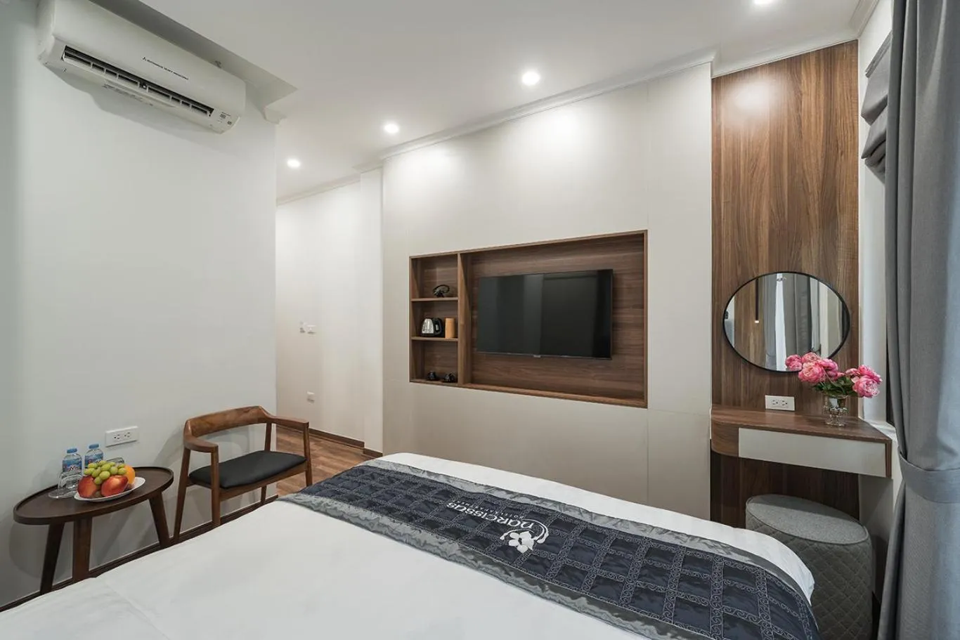 TV and multimedia, Bed in Narcissus 2 Hotel & Apartment