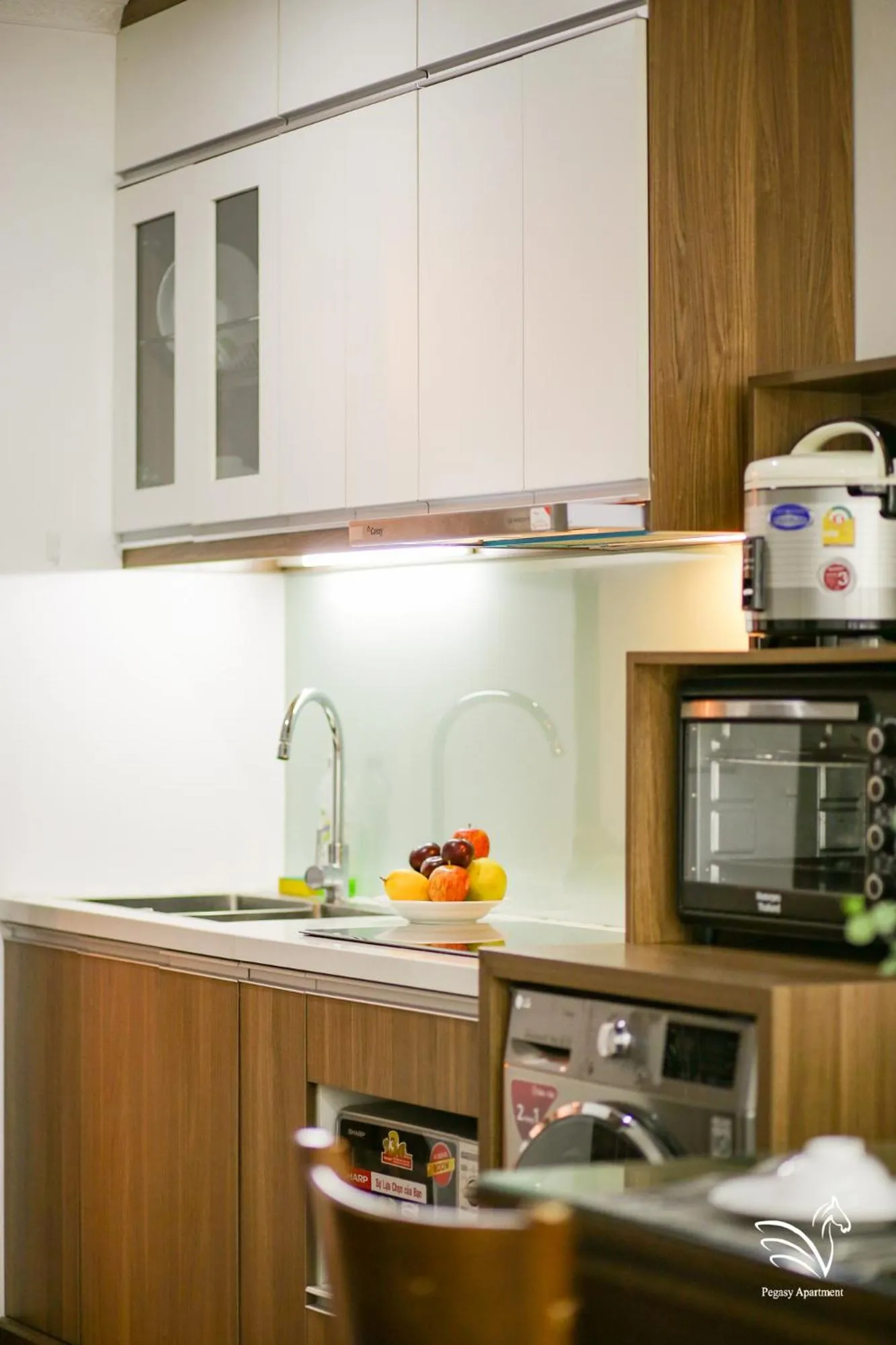Kitchen or kitchenette in Pegasy Apartments & Travel