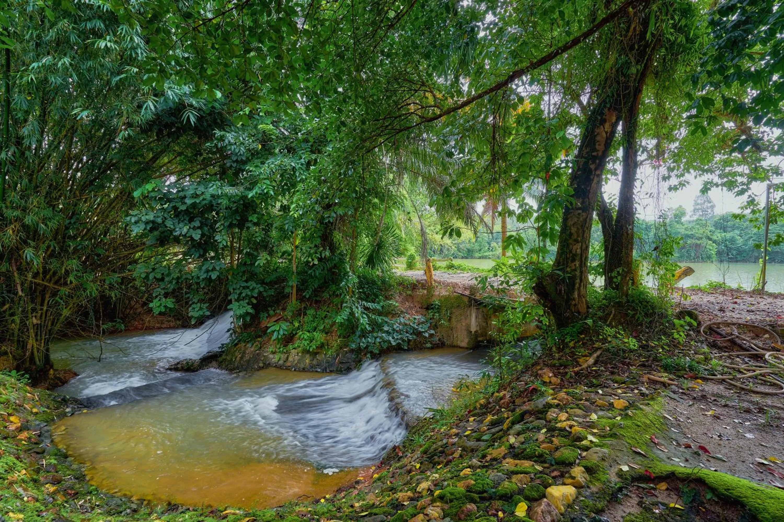Nearby landmark in Sawasdee Lagoon Camping & Restaurant