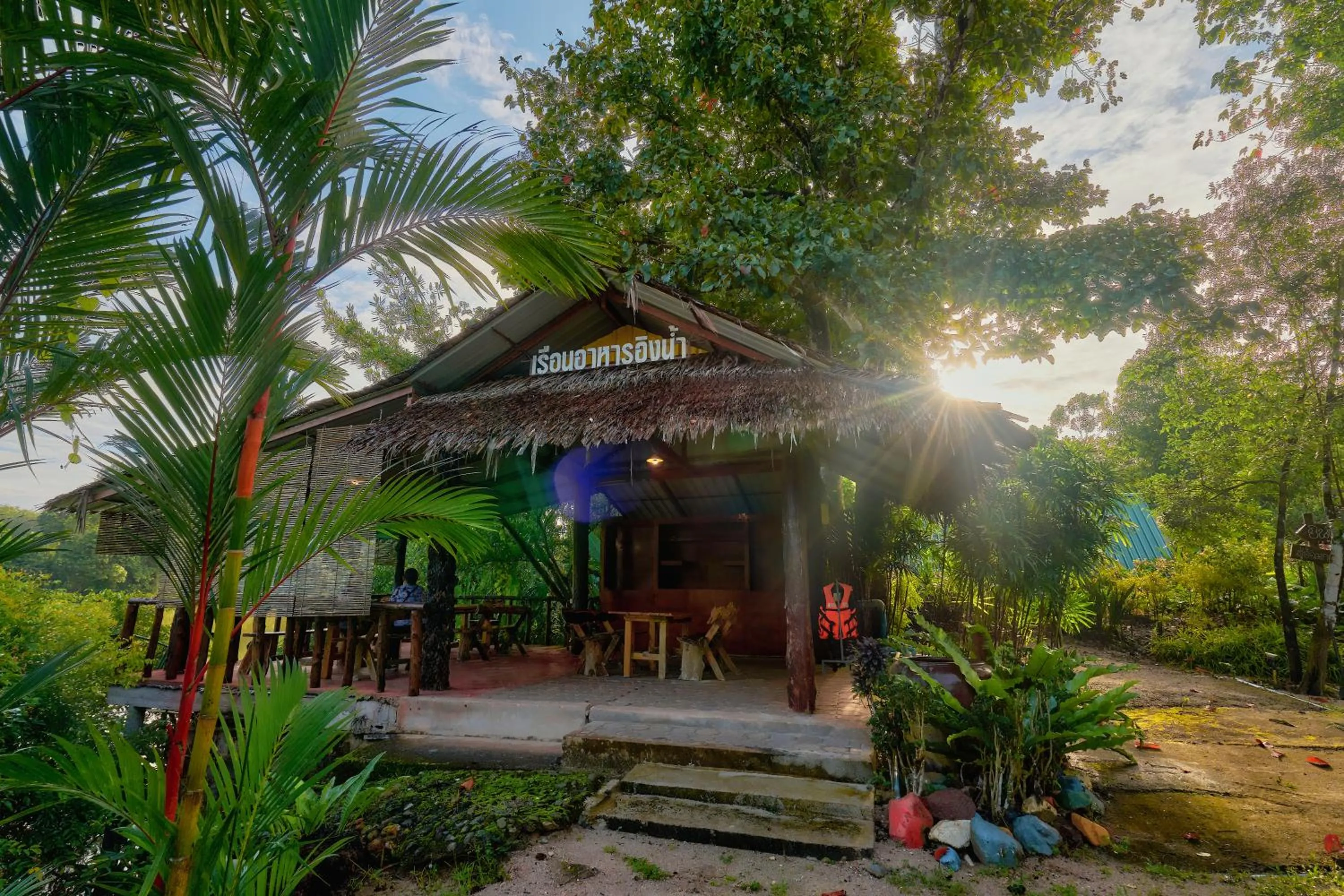 Property building in Sawasdee Lagoon Camping & Restaurant