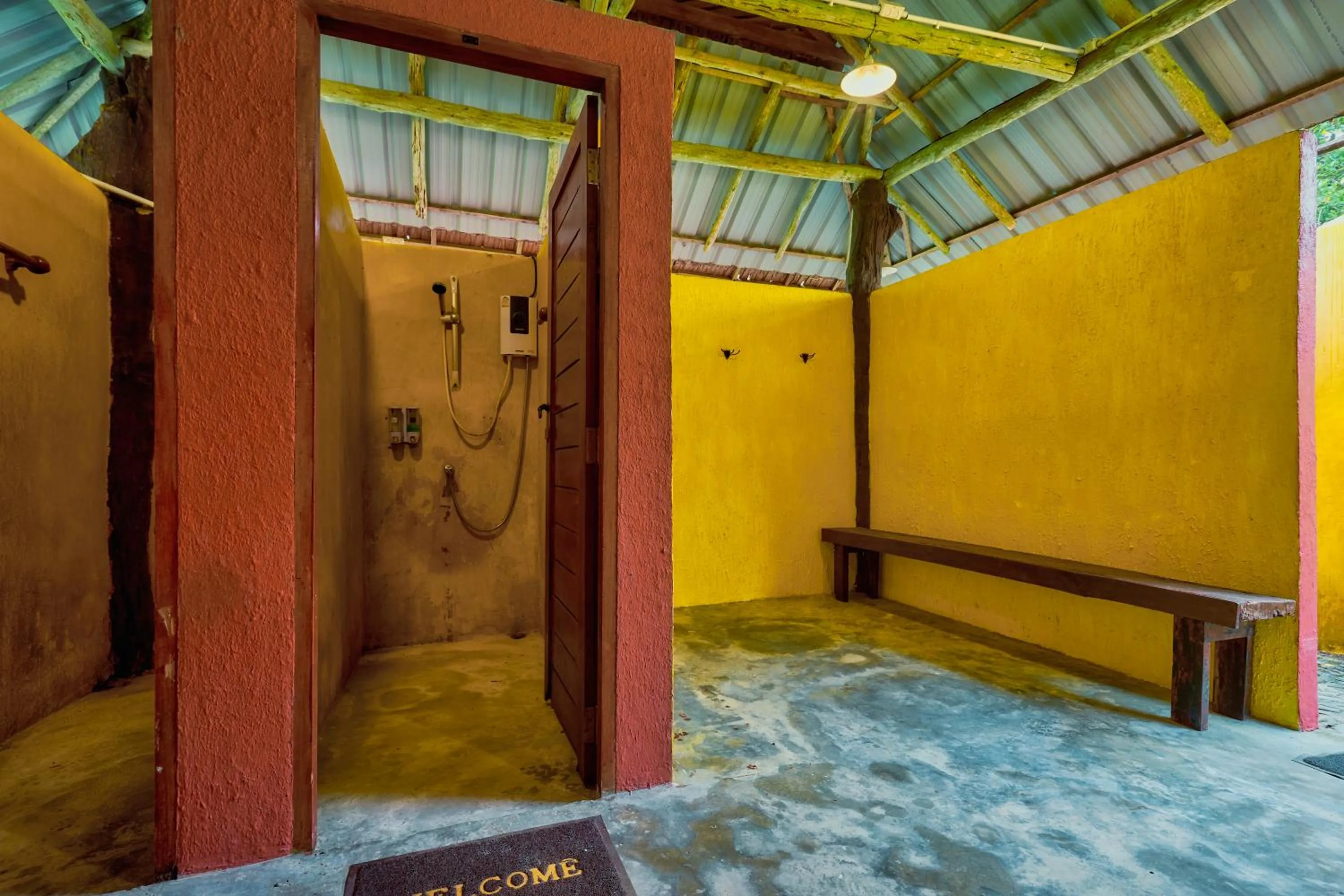 Bathroom in Sawasdee Lagoon Camping & Restaurant
