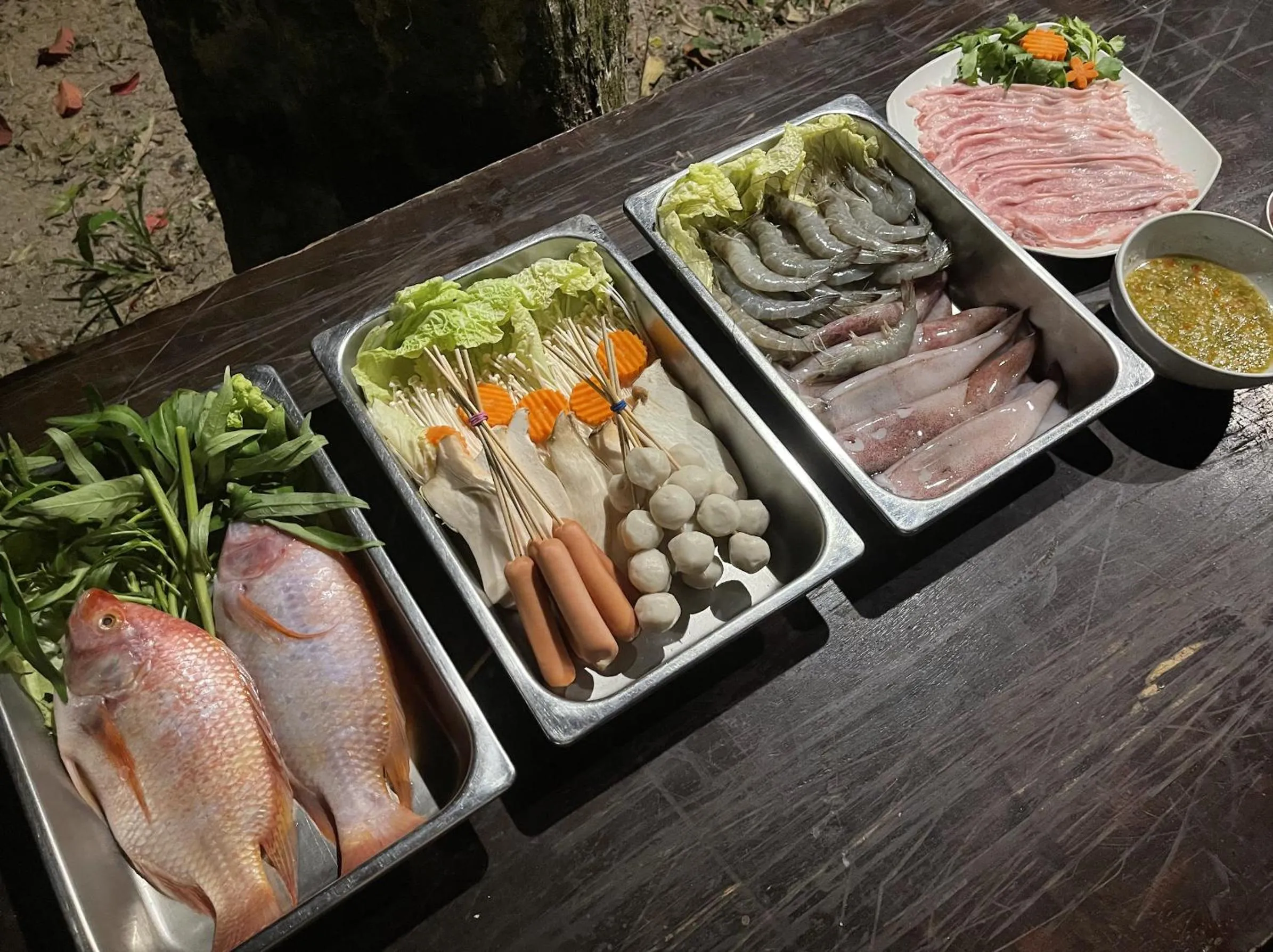 Food and drinks in Sawasdee Lagoon Camping & Restaurant