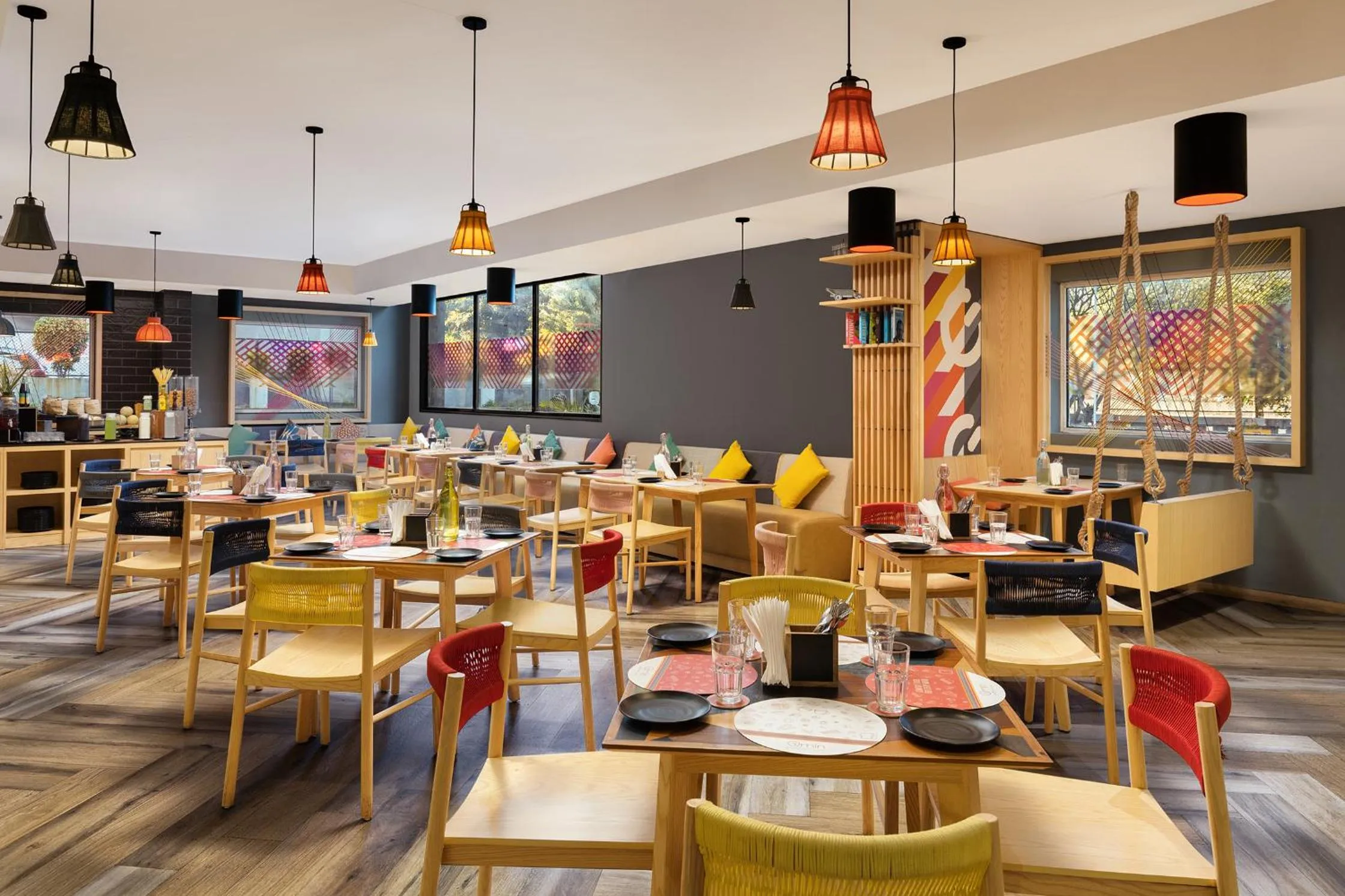 Restaurant/places to eat in Ginger Mumbai Airport