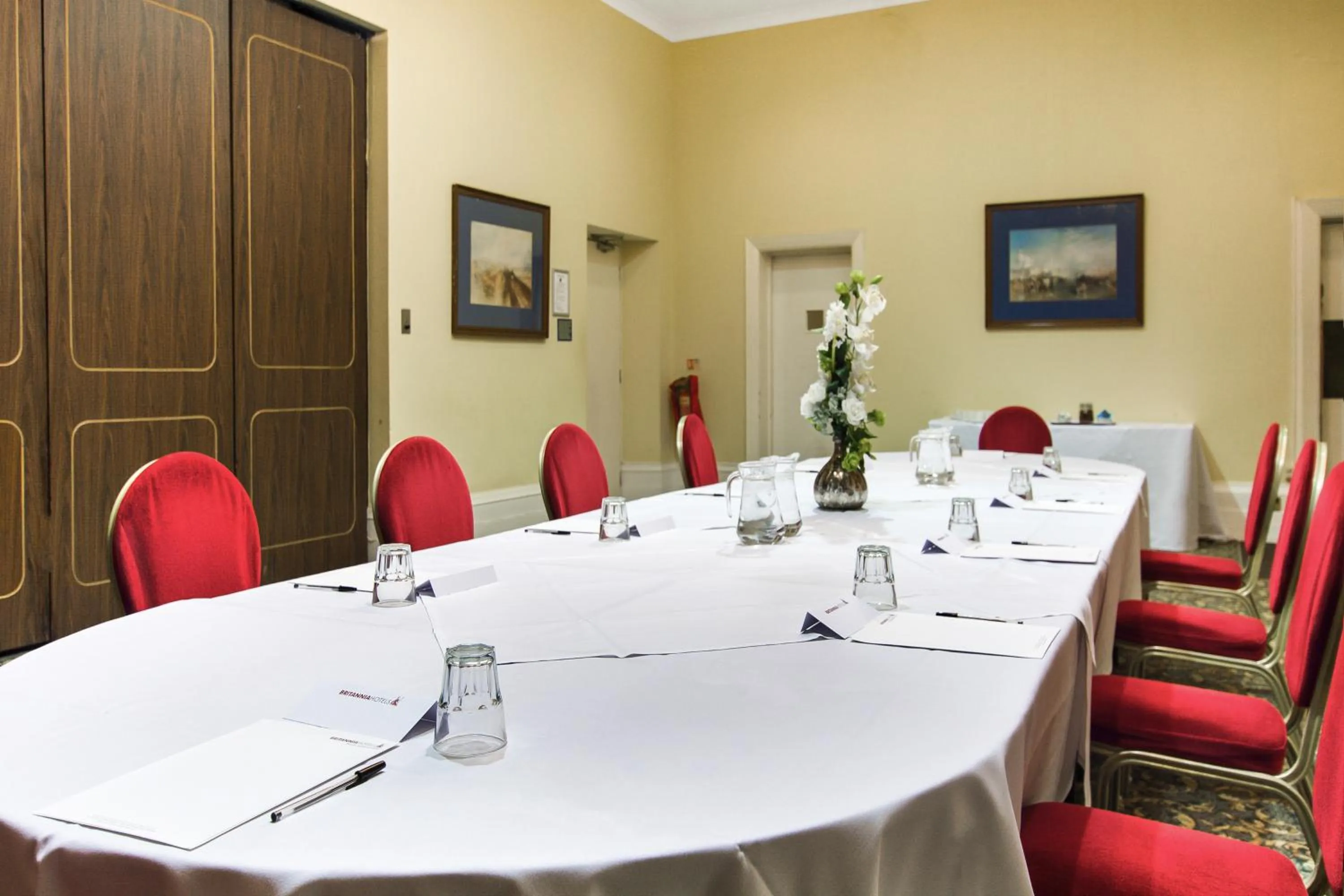 Business facilities in North Stafford Hotel