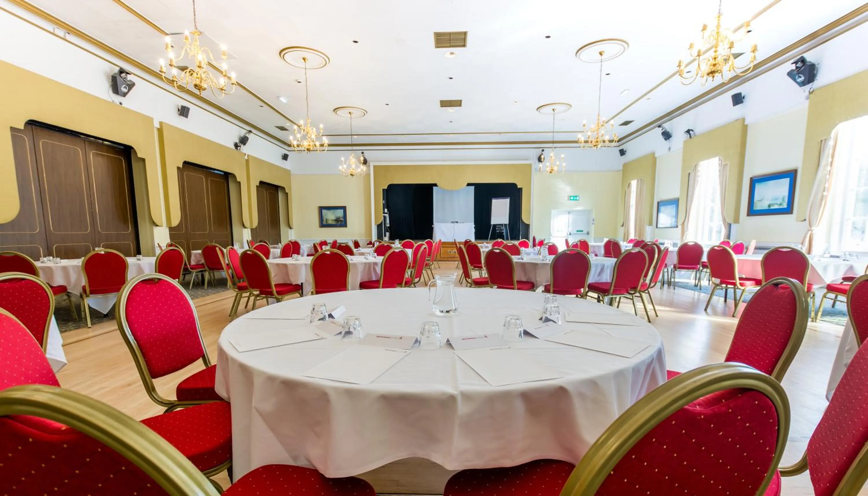 Business facilities in North Stafford Hotel