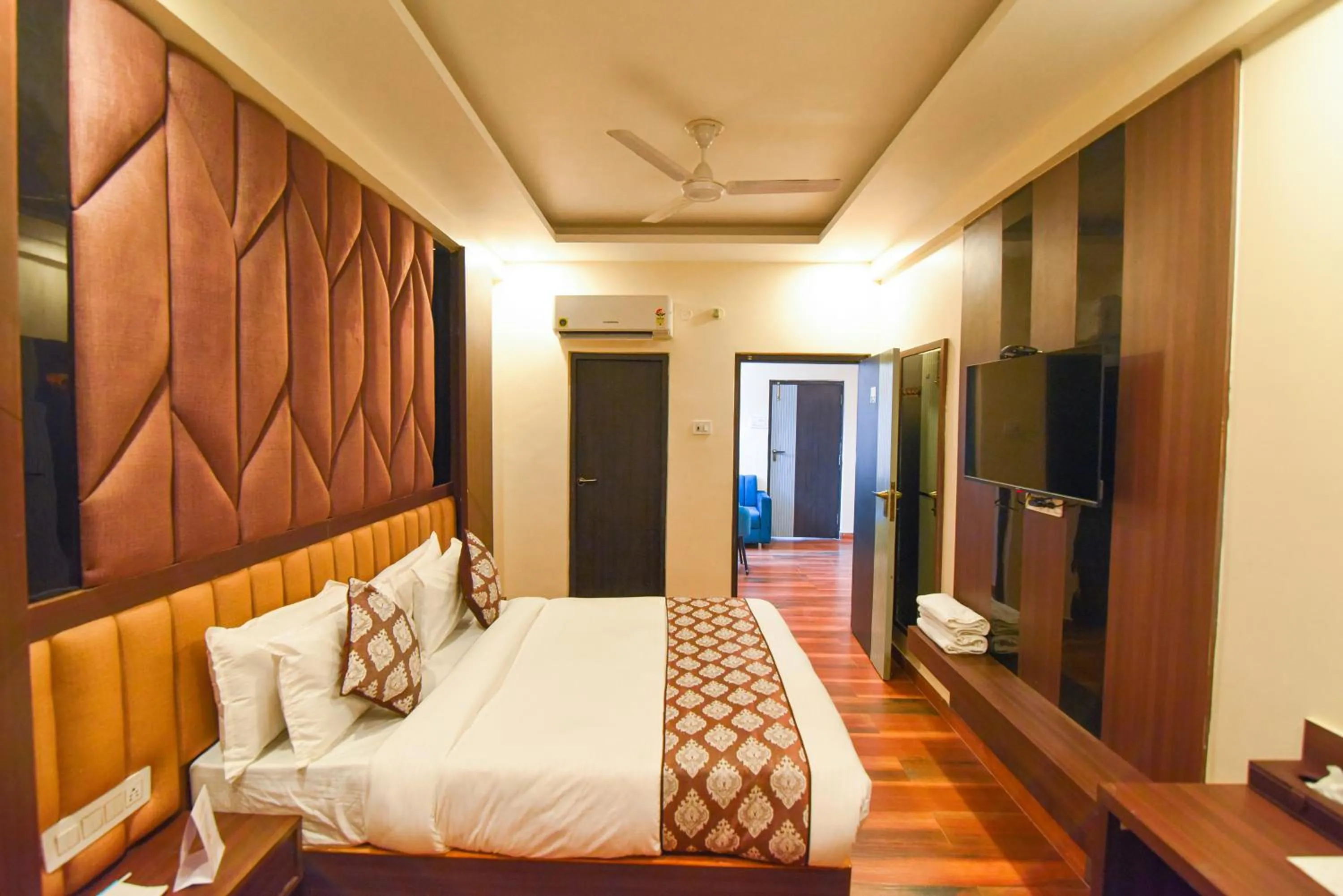 Photo of the whole room, Bed in Hotel Swagat Suites