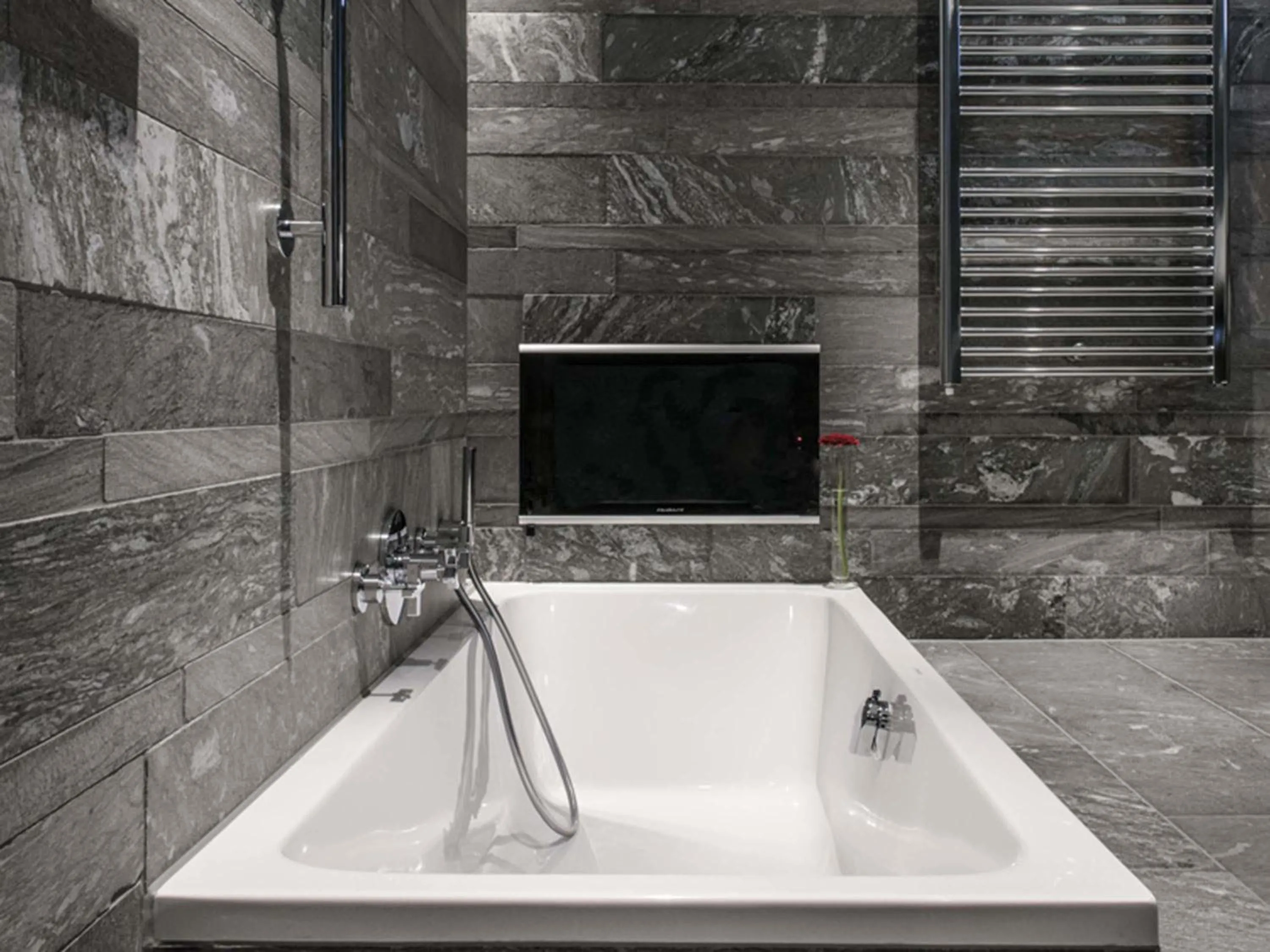 Bedroom in Swissôtel Amsterdam