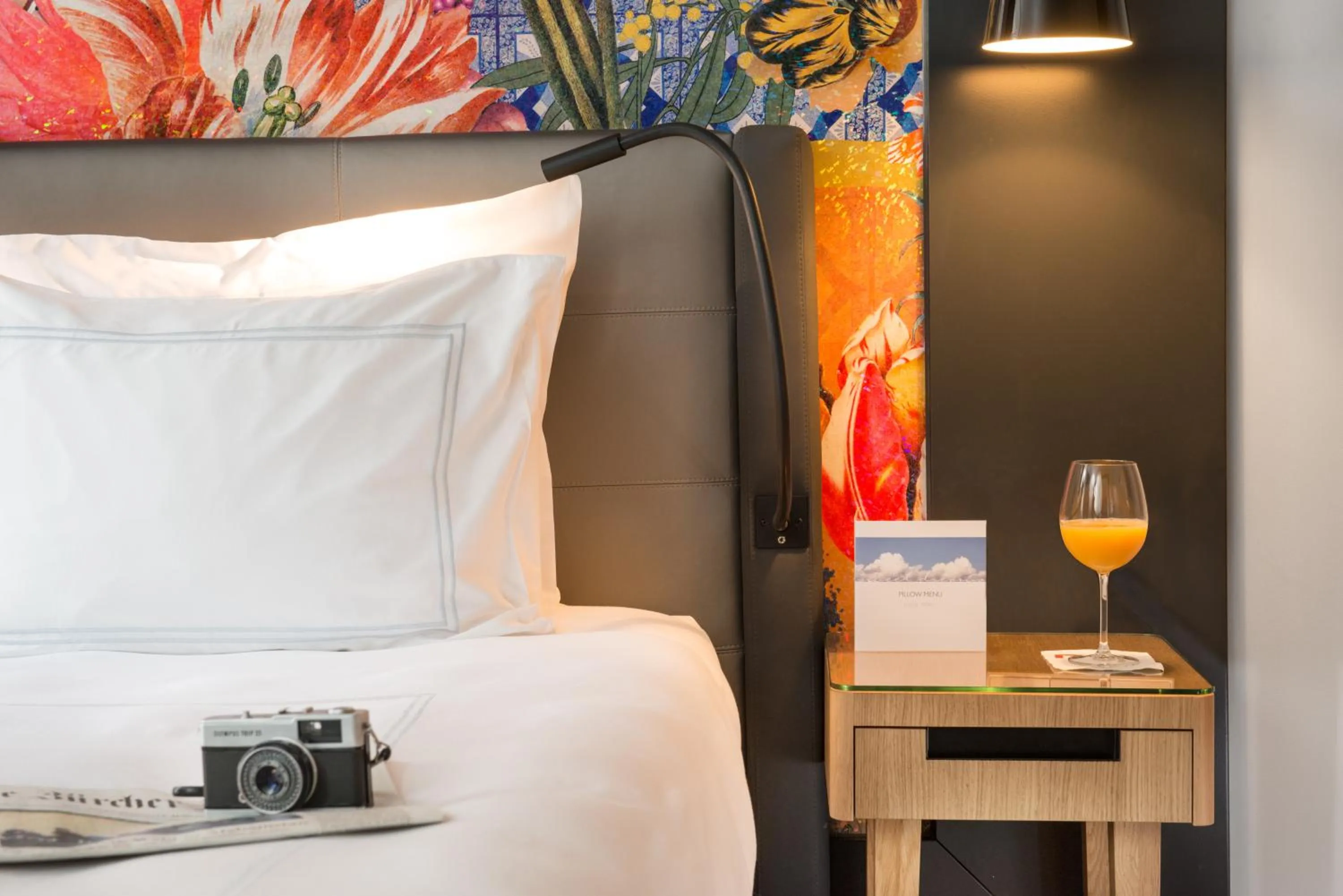 Bedroom, Bed in Swissôtel Amsterdam