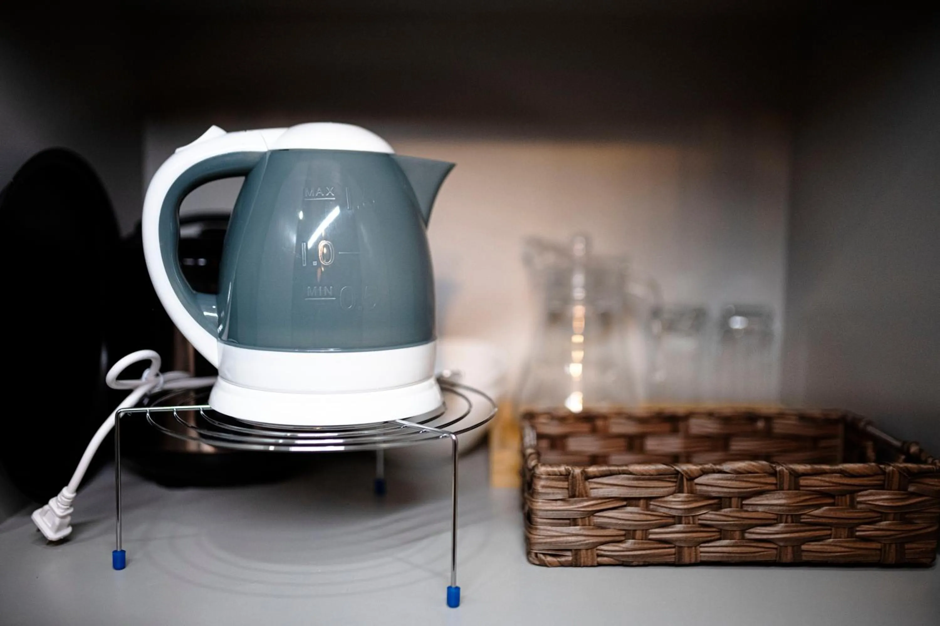 Coffee/tea facilities in 503 One Pontefino Towers