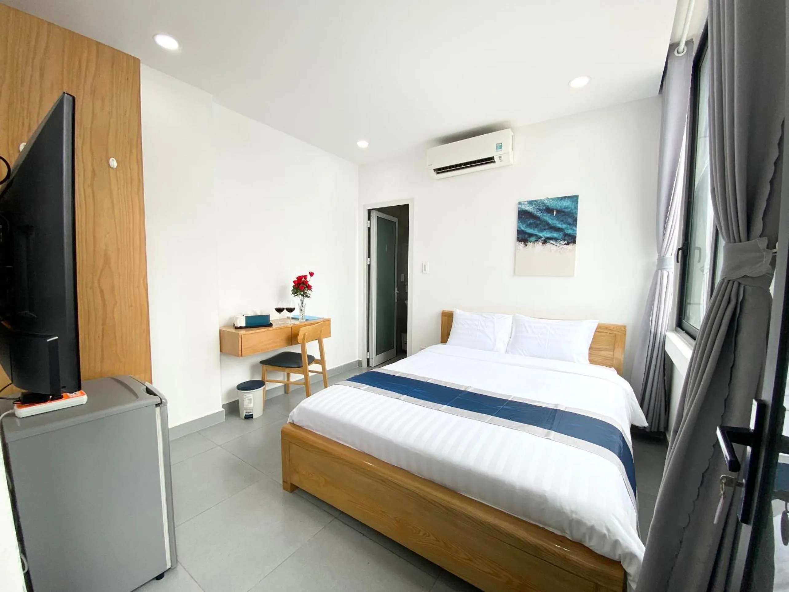 Photo of the whole room, Bed in Home Away Minh Khai - Serviced Apartment
