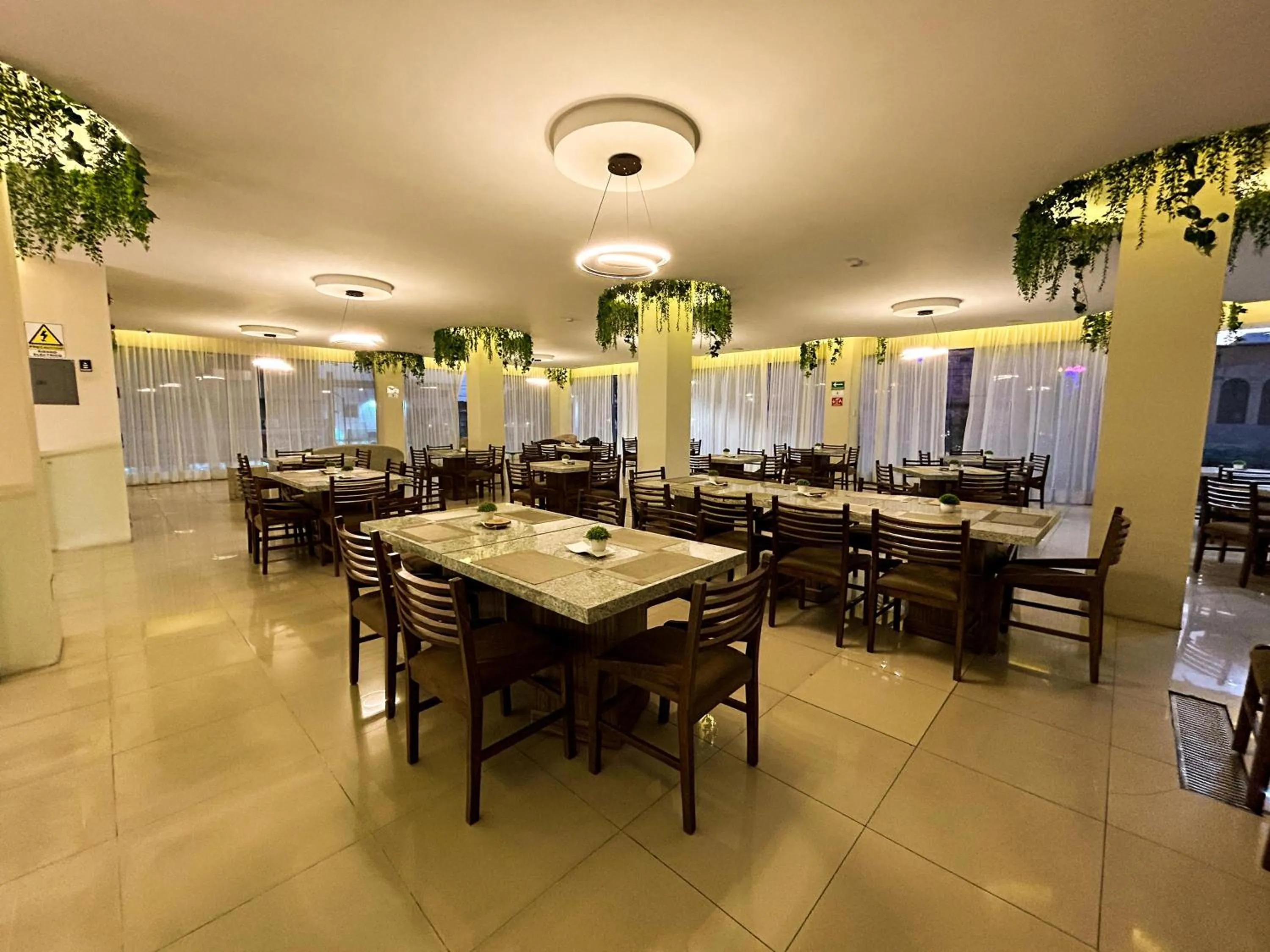 Restaurant/places to eat in HVH by Yaxché