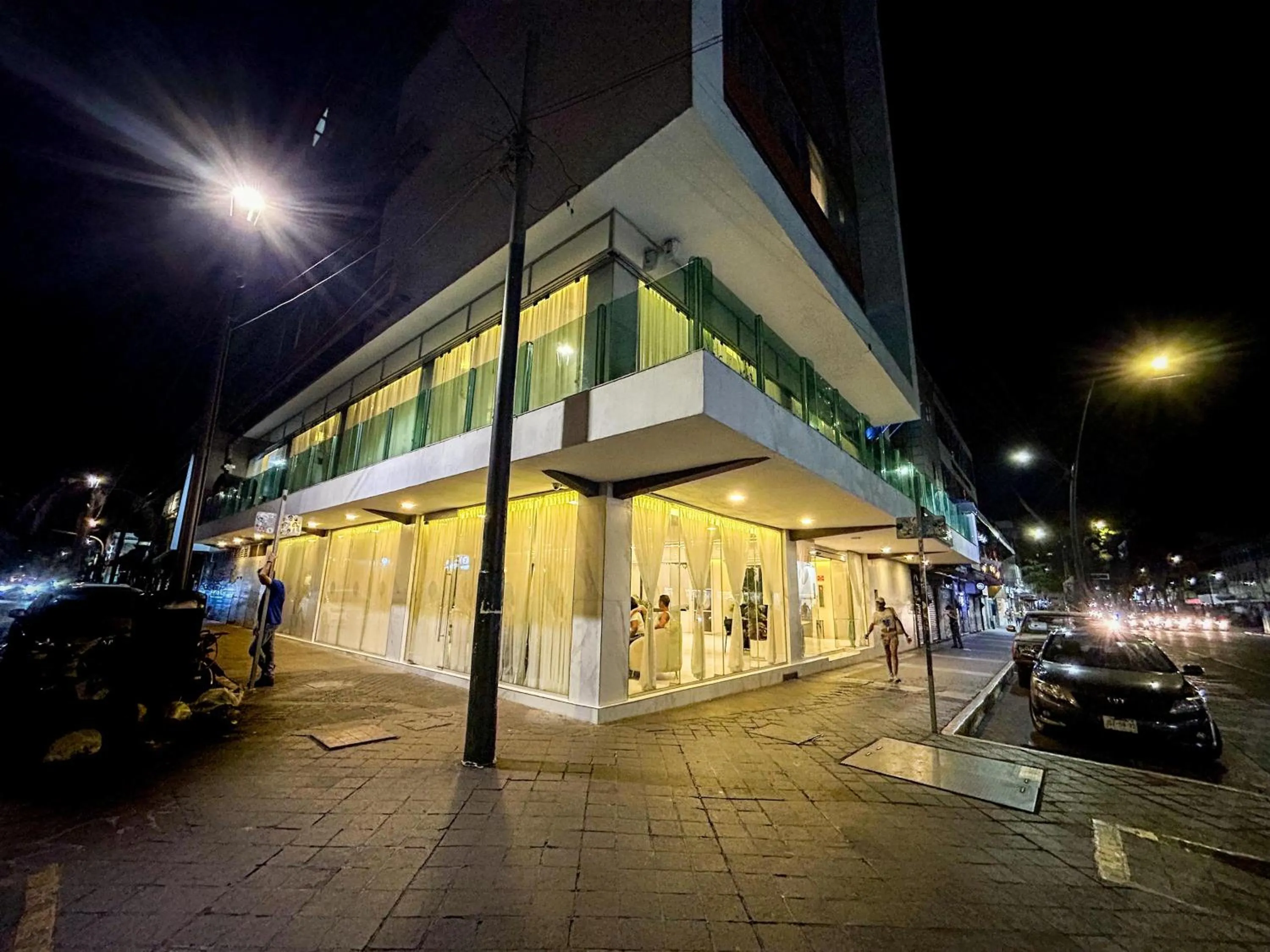 Property building in HVH by Yaxché