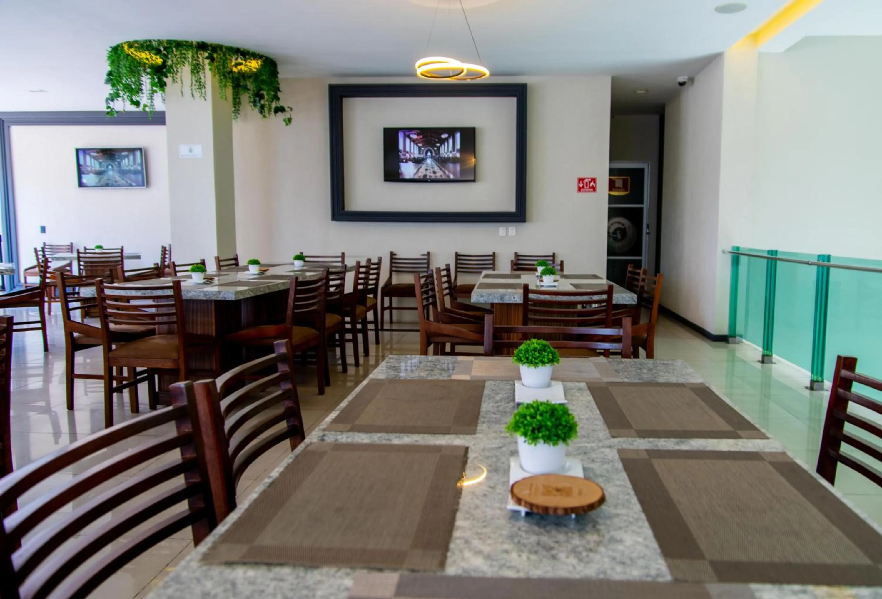 Restaurant/places to eat in HVH by Yaxché