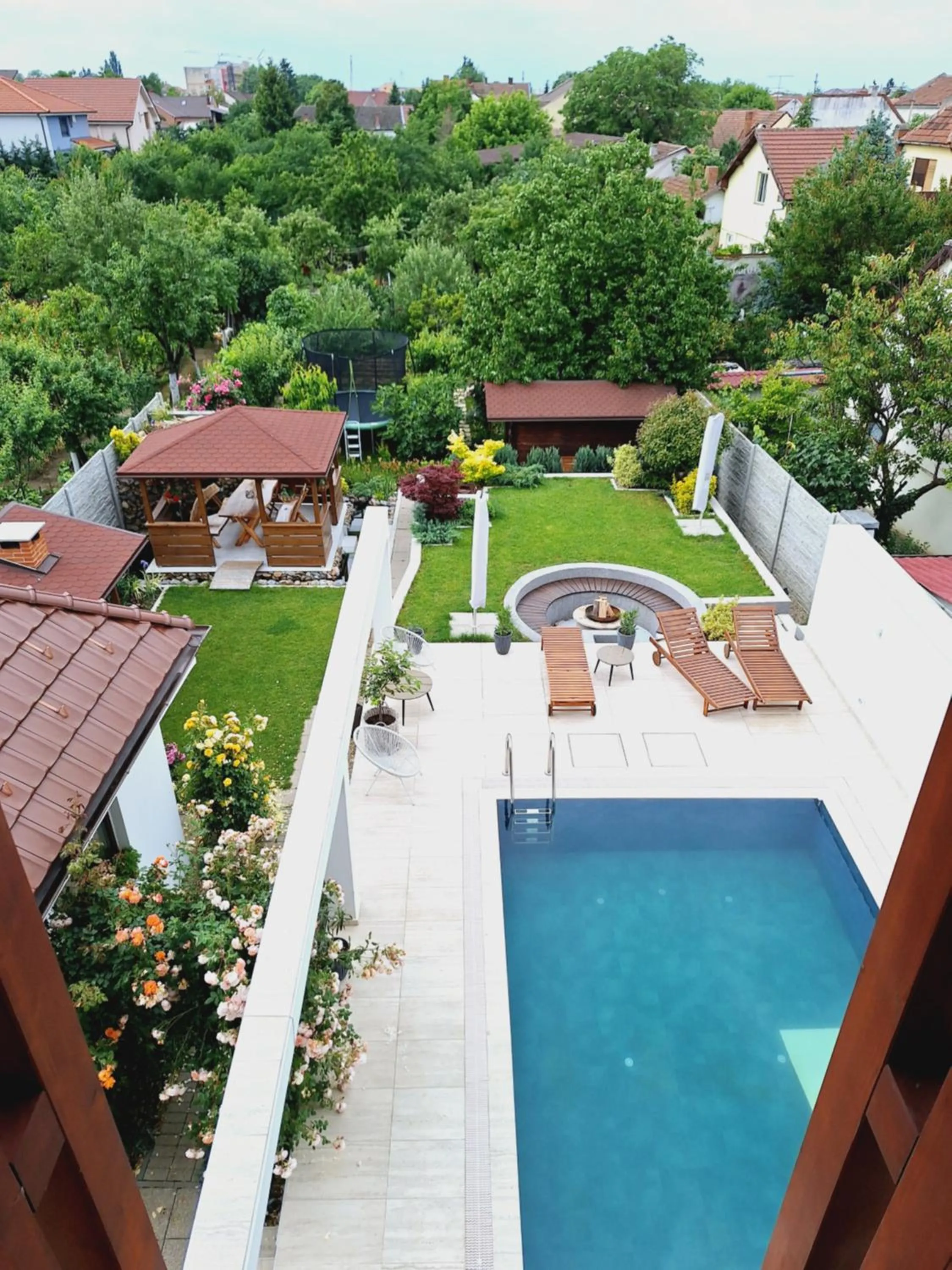 Garden view in TREND