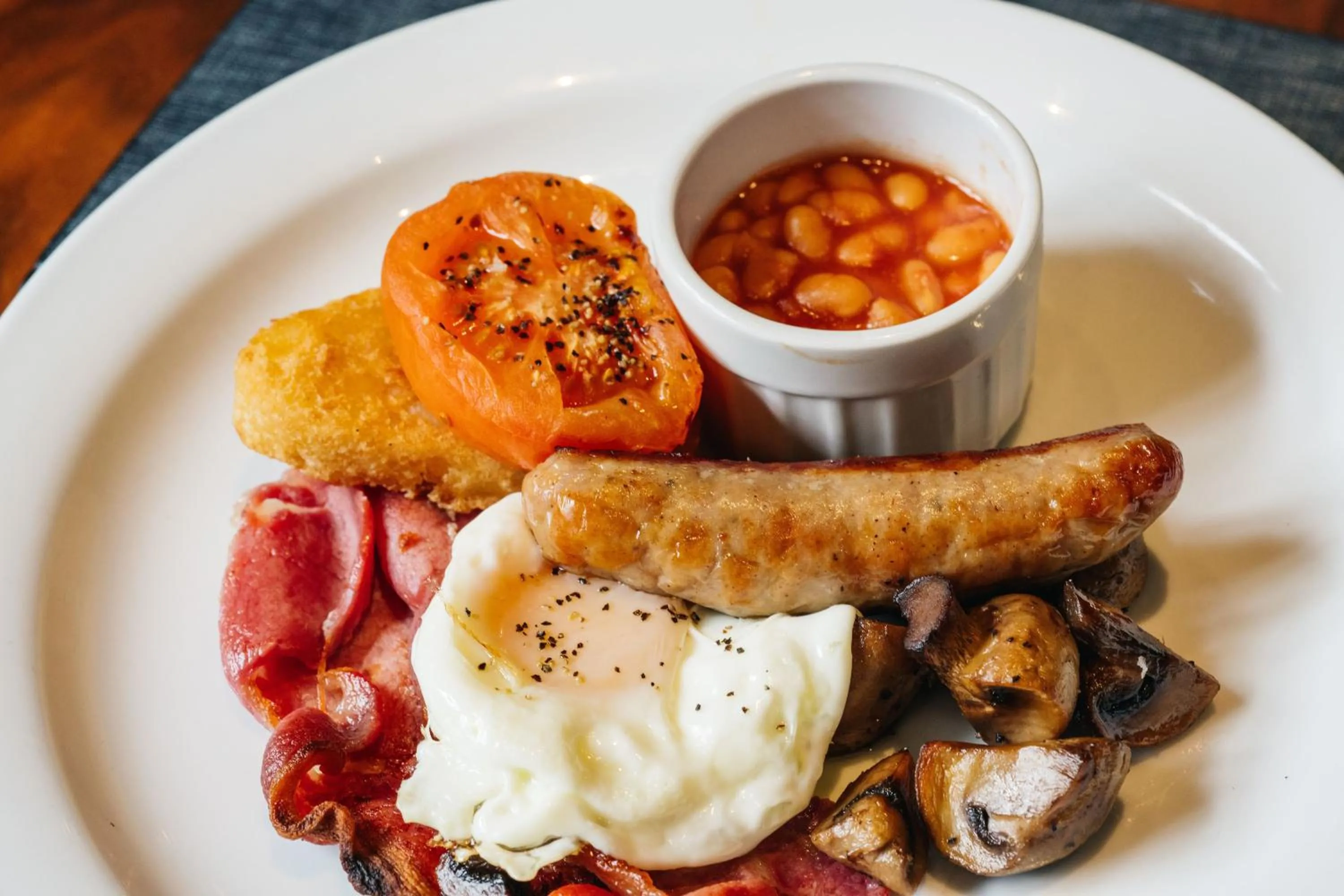 Food and drinks in The Mount Country Manor Hotel & Golf Wolverhampton